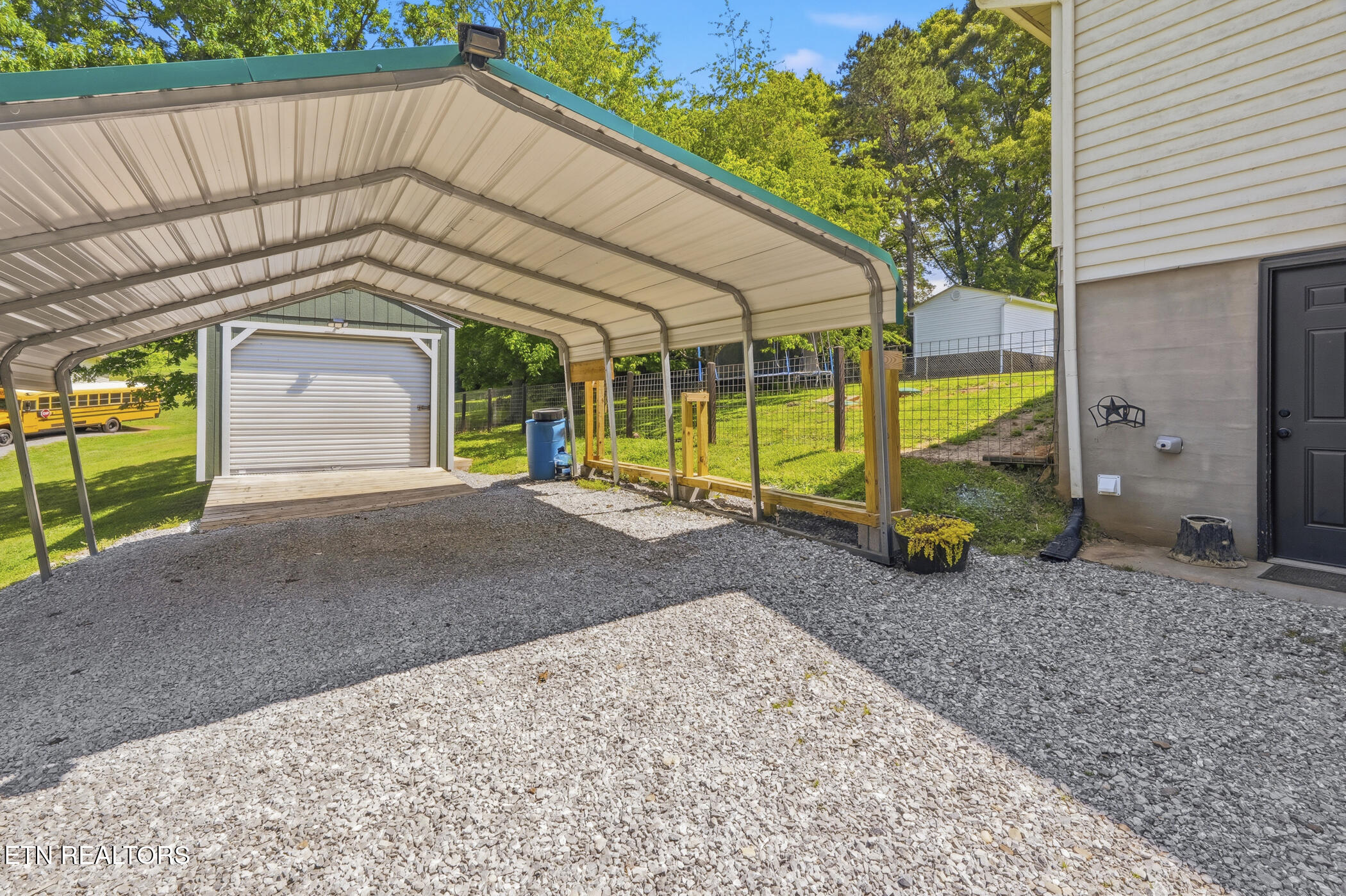 2042 Deerfield Circle New Market TN 37820