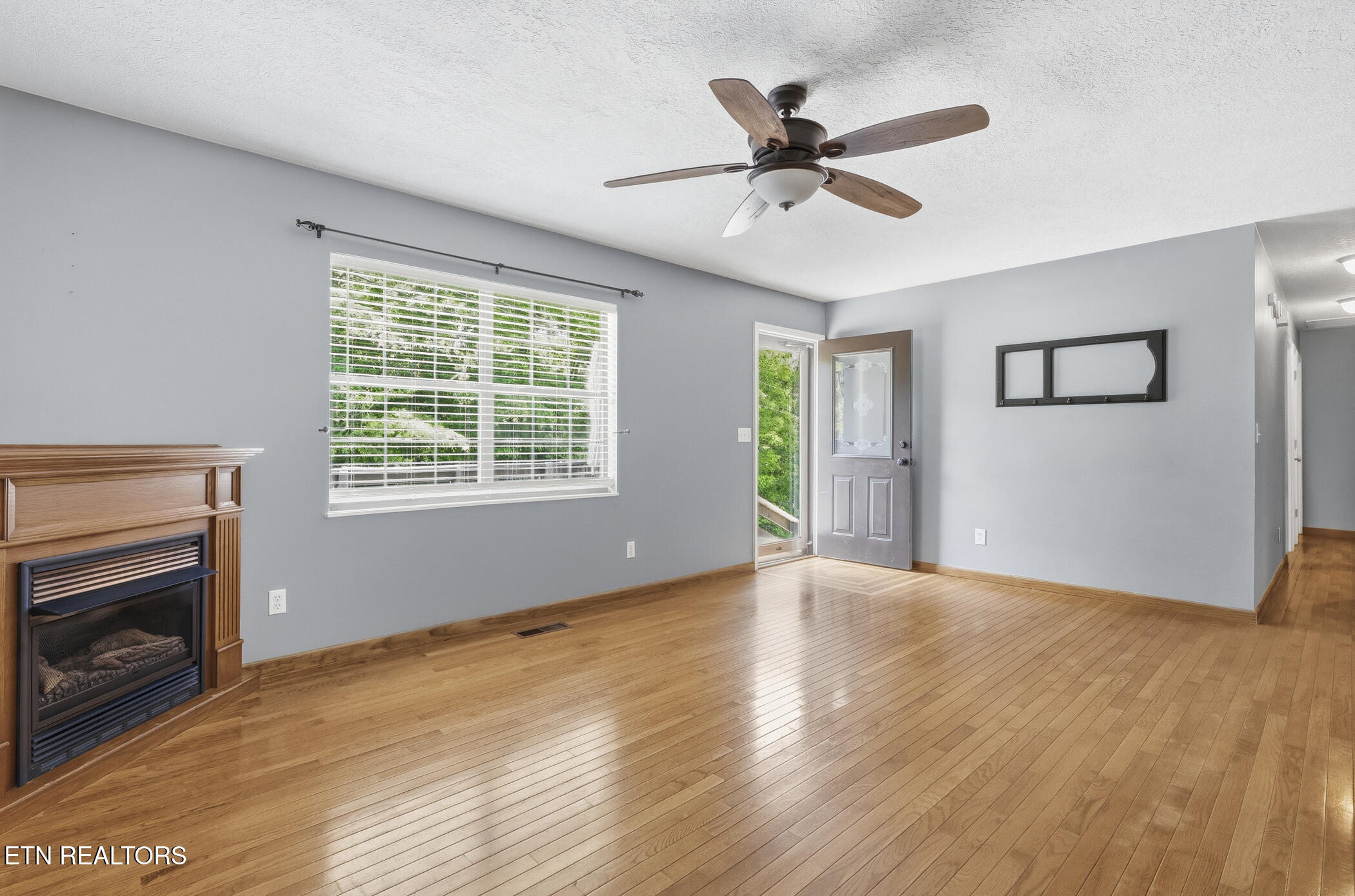 2042 Deerfield Circle New Market TN 37820
