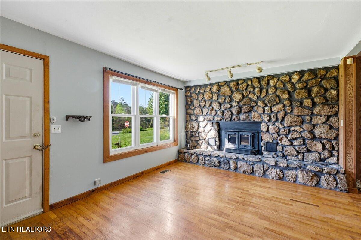 370 Brock Road Maynardville TN 37807