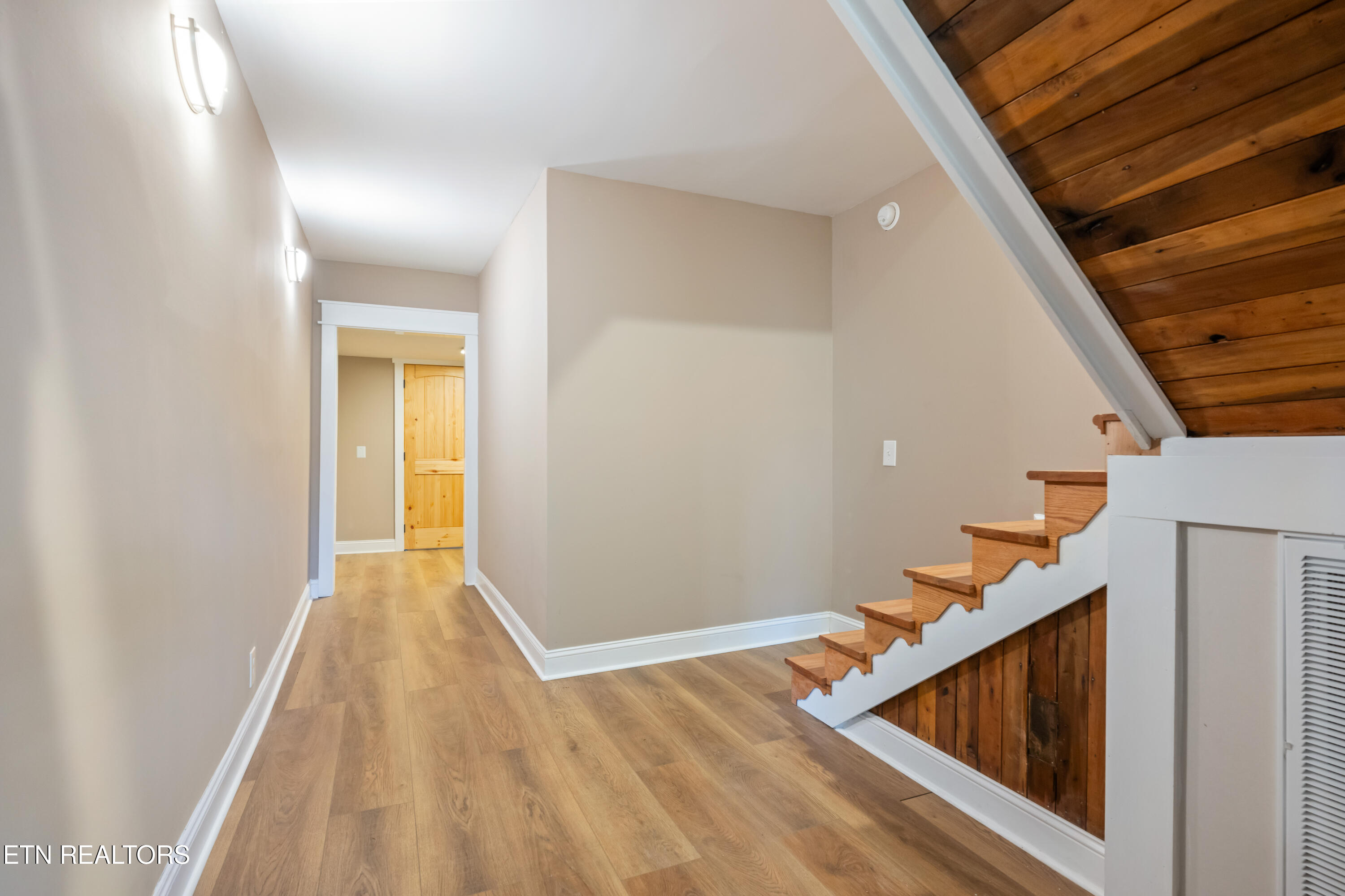 469 E Main Street Cookeville TN 38506