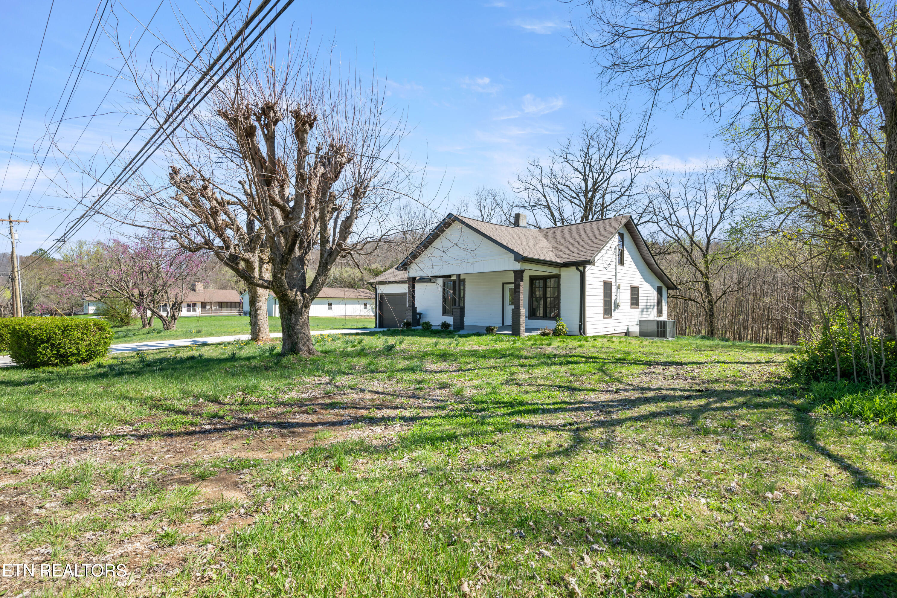 469 E Main Street Cookeville TN 38506