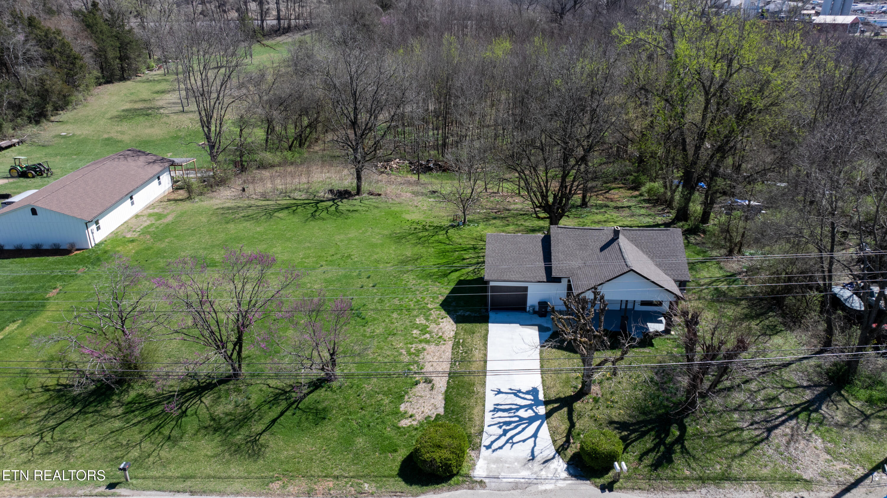 469 E Main Street Cookeville TN 38506
