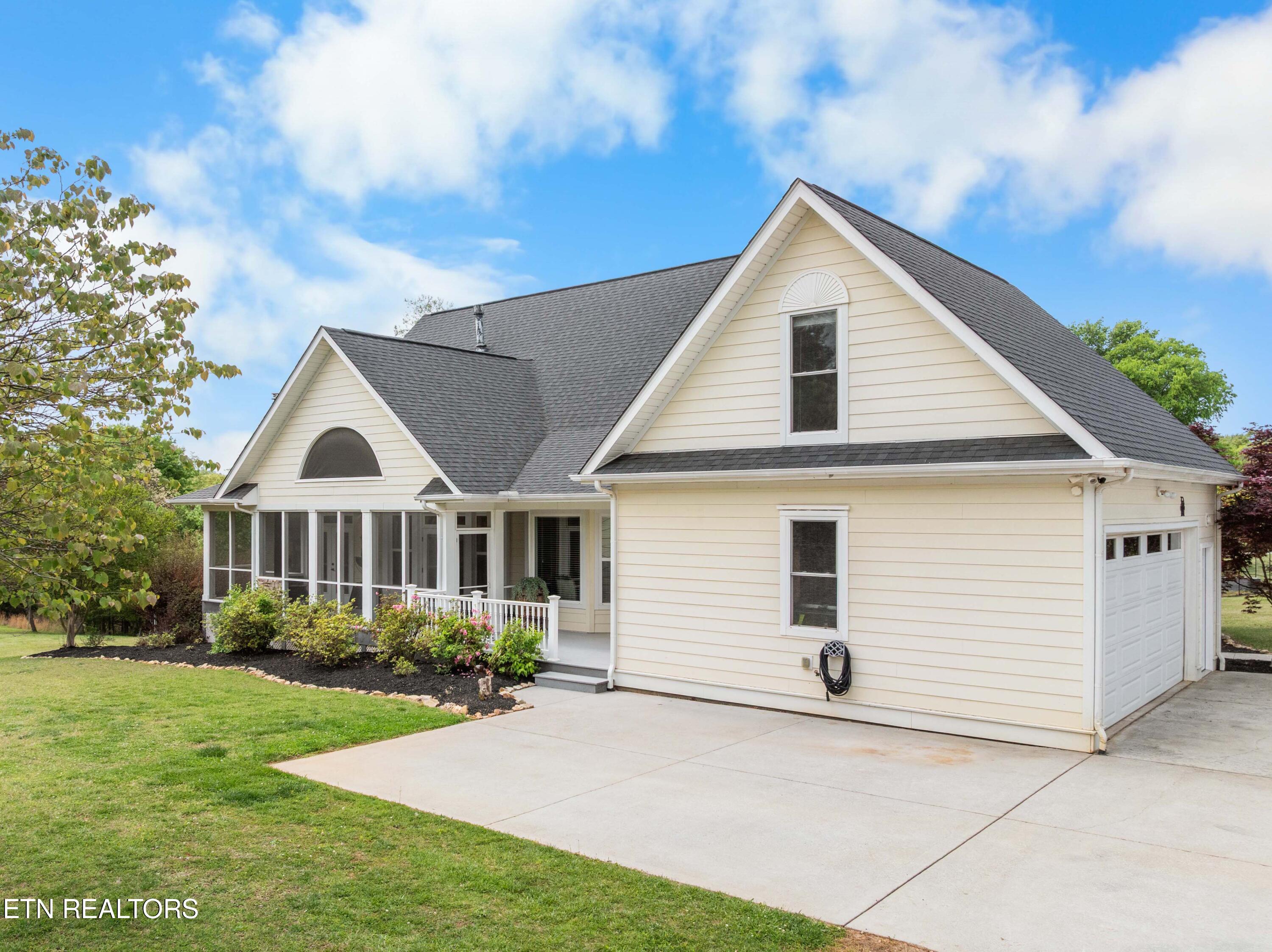 6625 Riverview Golf Drive Loudon TN 37774