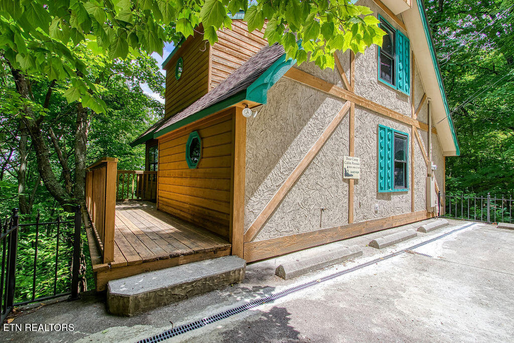 1651 Arbon Court Gatlinburg TN 37738