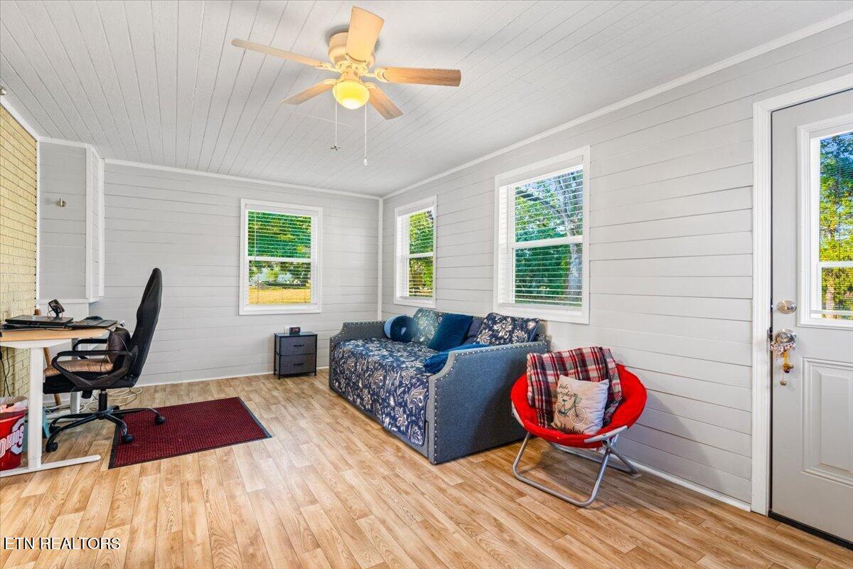 328 Brown Crest Road Lafollette TN 37766