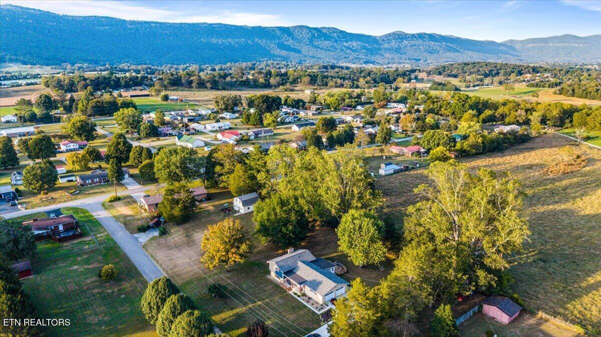328 Brown Crest Road Lafollette TN 37766