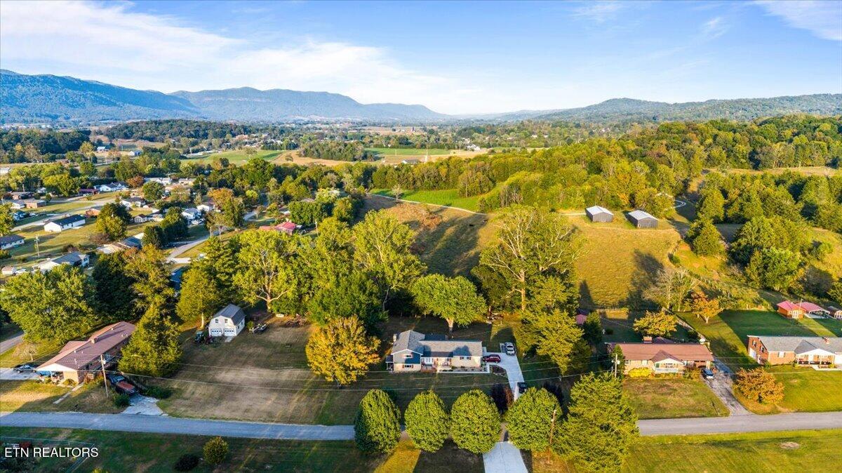 328 Brown Crest Road Lafollette TN 37766