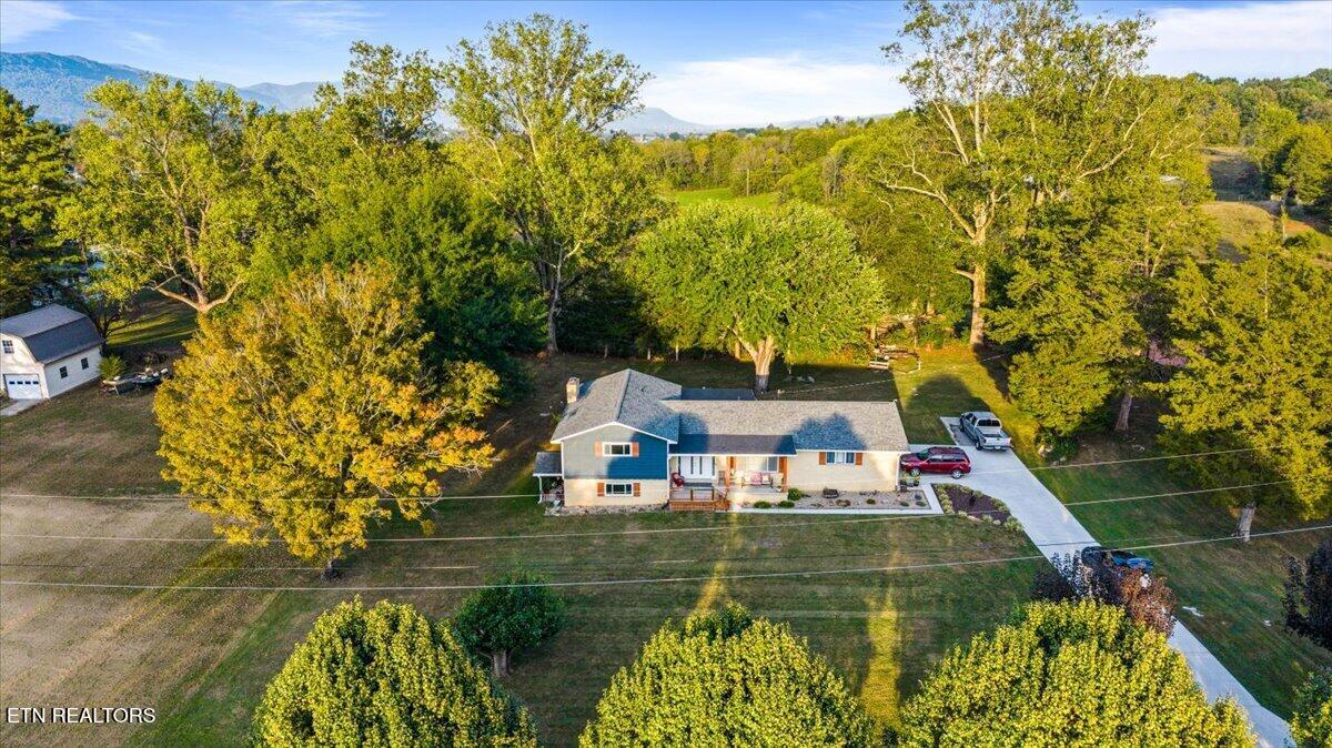 328 Brown Crest Road Lafollette TN 37766