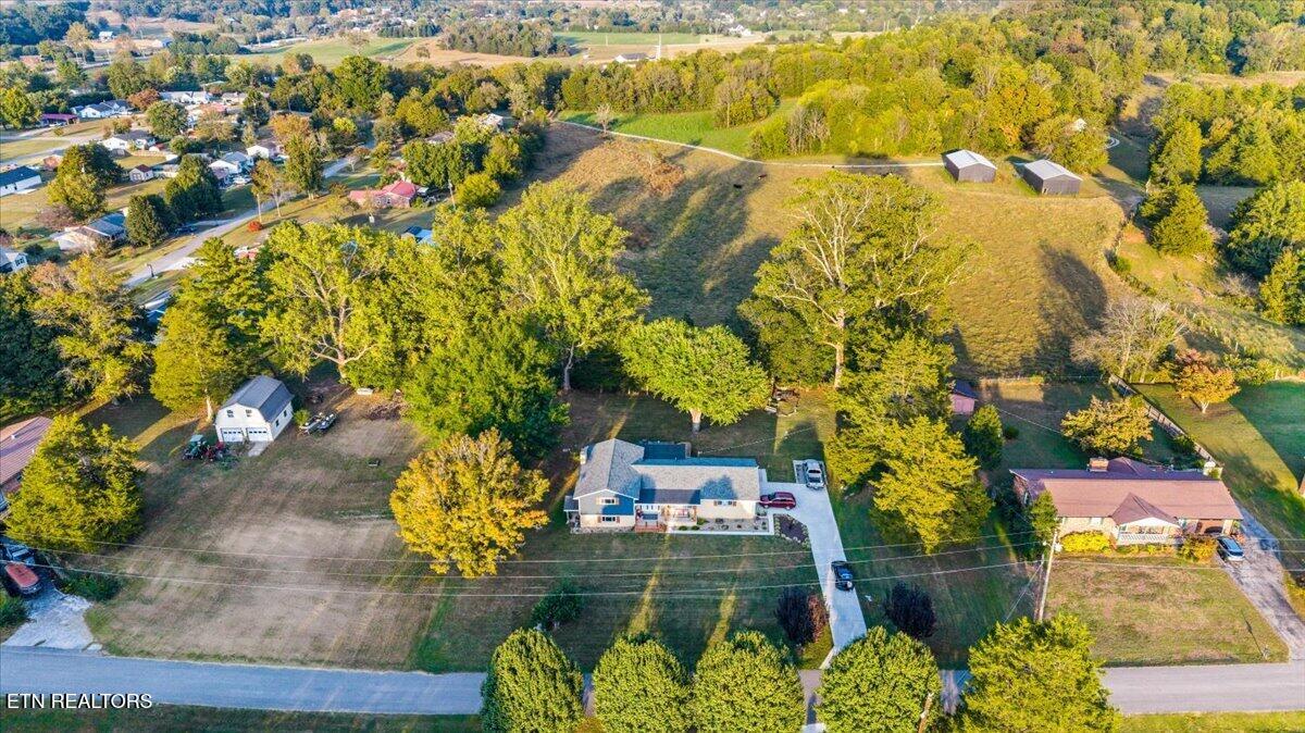 328 Brown Crest Road Lafollette TN 37766