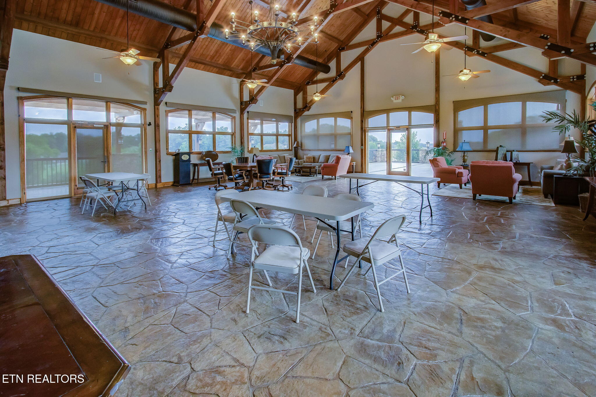 433 Water View Drive Rockwood TN 37854