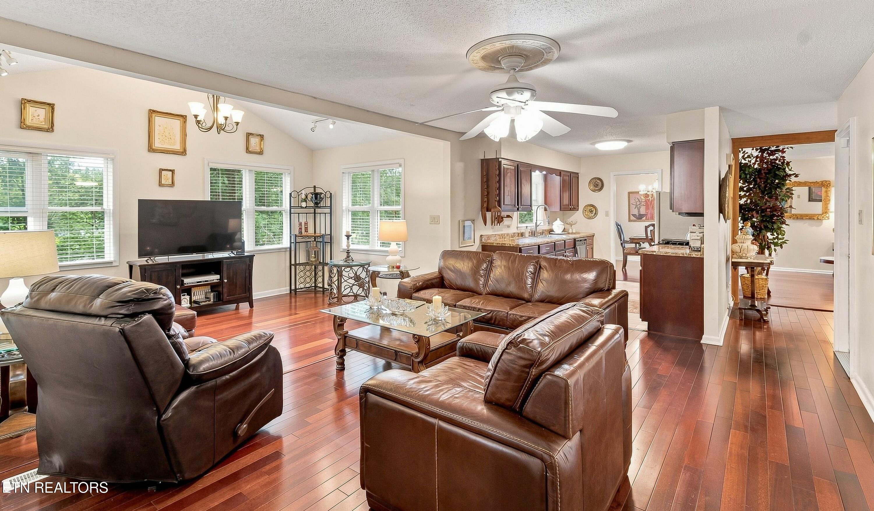 105 Trenton Drive Oak Ridge TN 37830