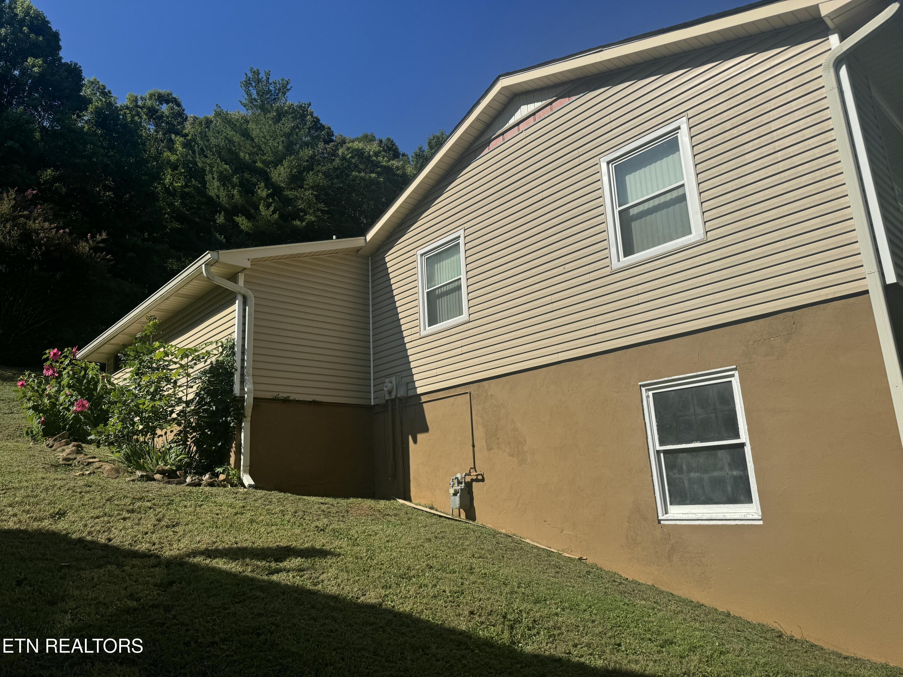 105 Trenton Drive Oak Ridge TN 37830