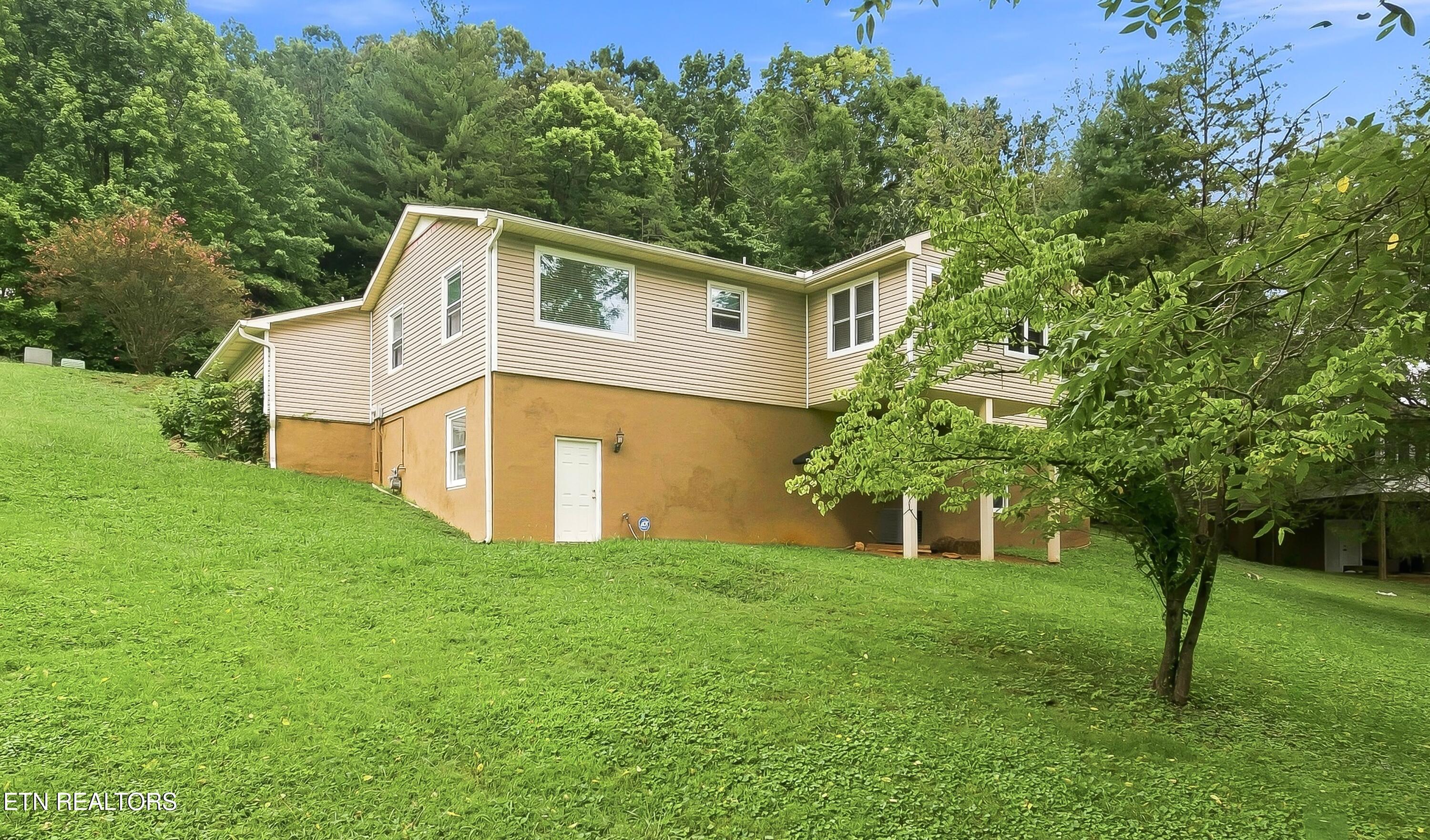 105 Trenton Drive Oak Ridge TN 37830