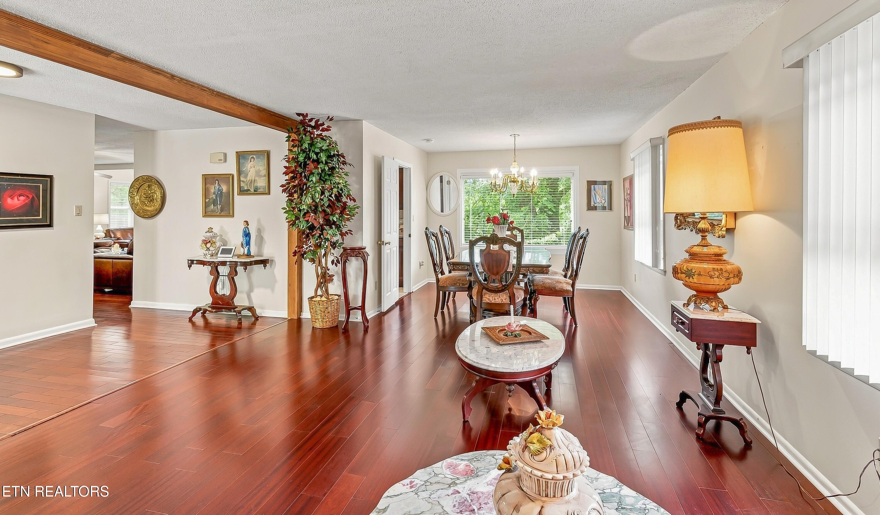 105 Trenton Drive Oak Ridge TN 37830