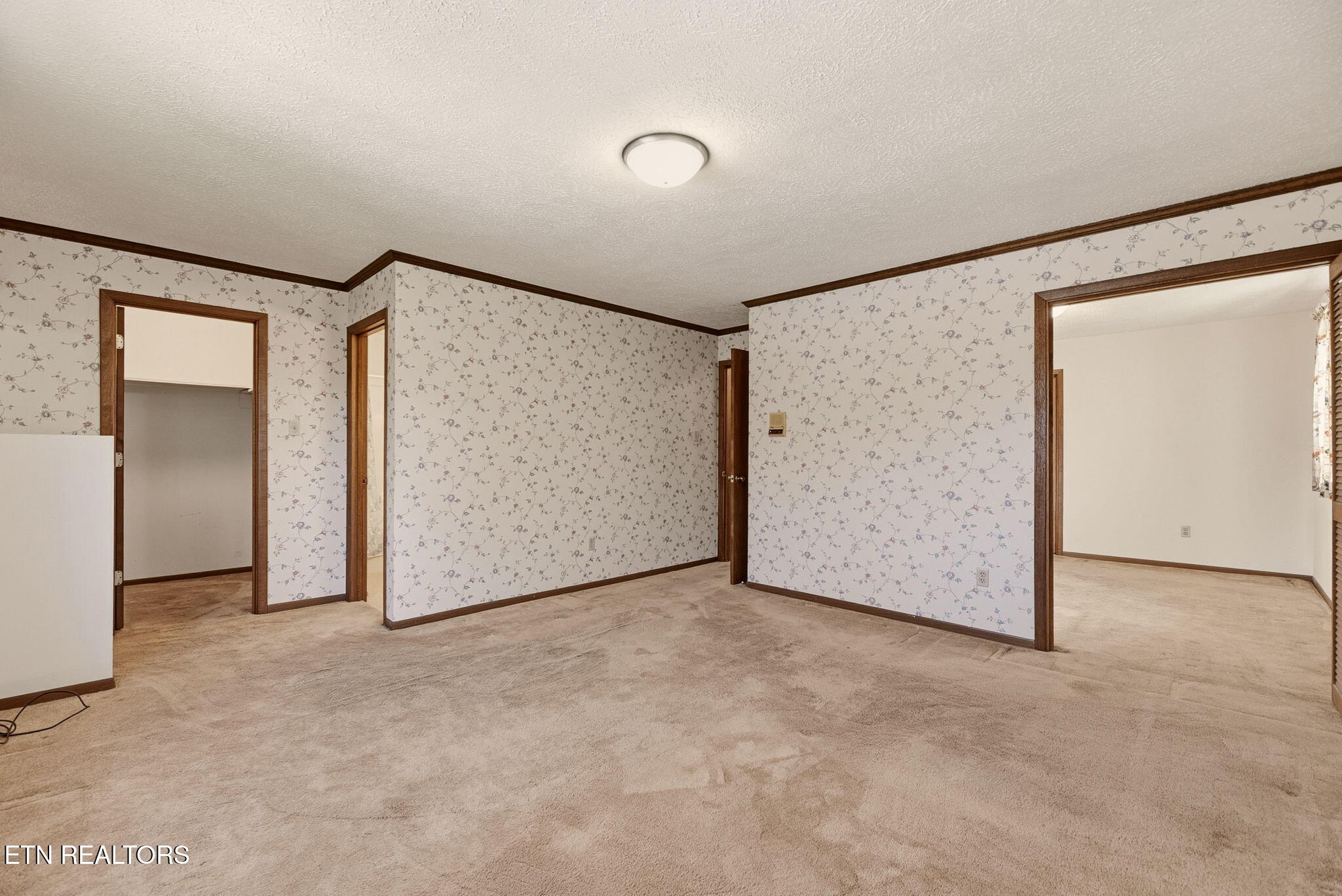 307 Walnut Street Clinton TN 37716