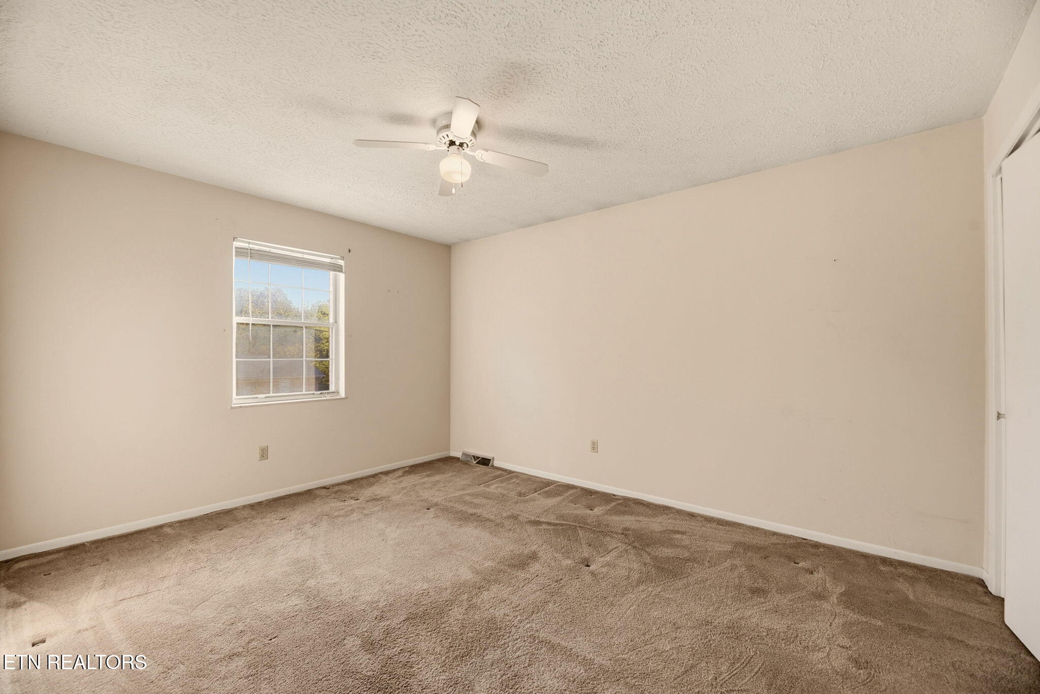 307 Walnut Street Clinton TN 37716