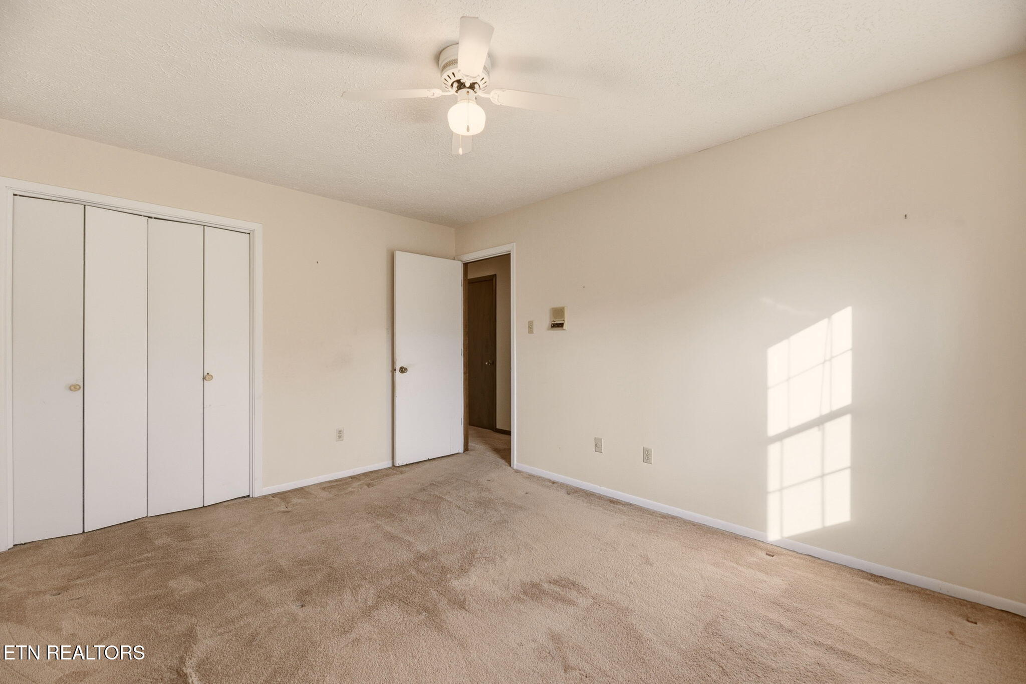 307 Walnut Street Clinton TN 37716