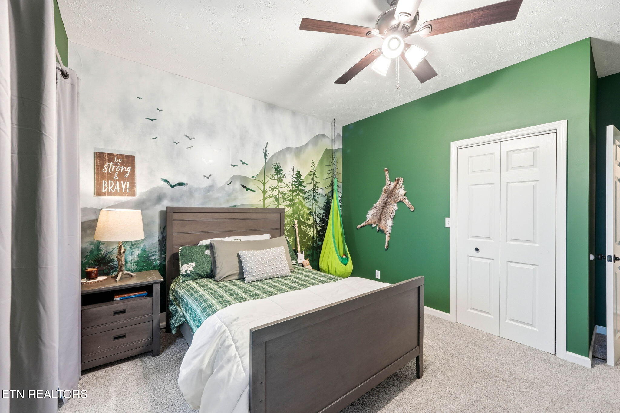 664 Armstrong Drive Dandridge TN 37725