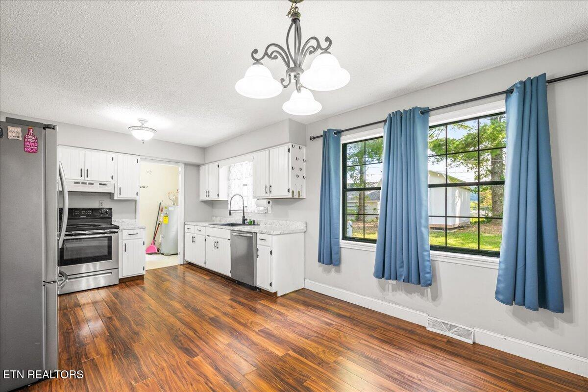 211 Evans Road Jacksboro TN 37757