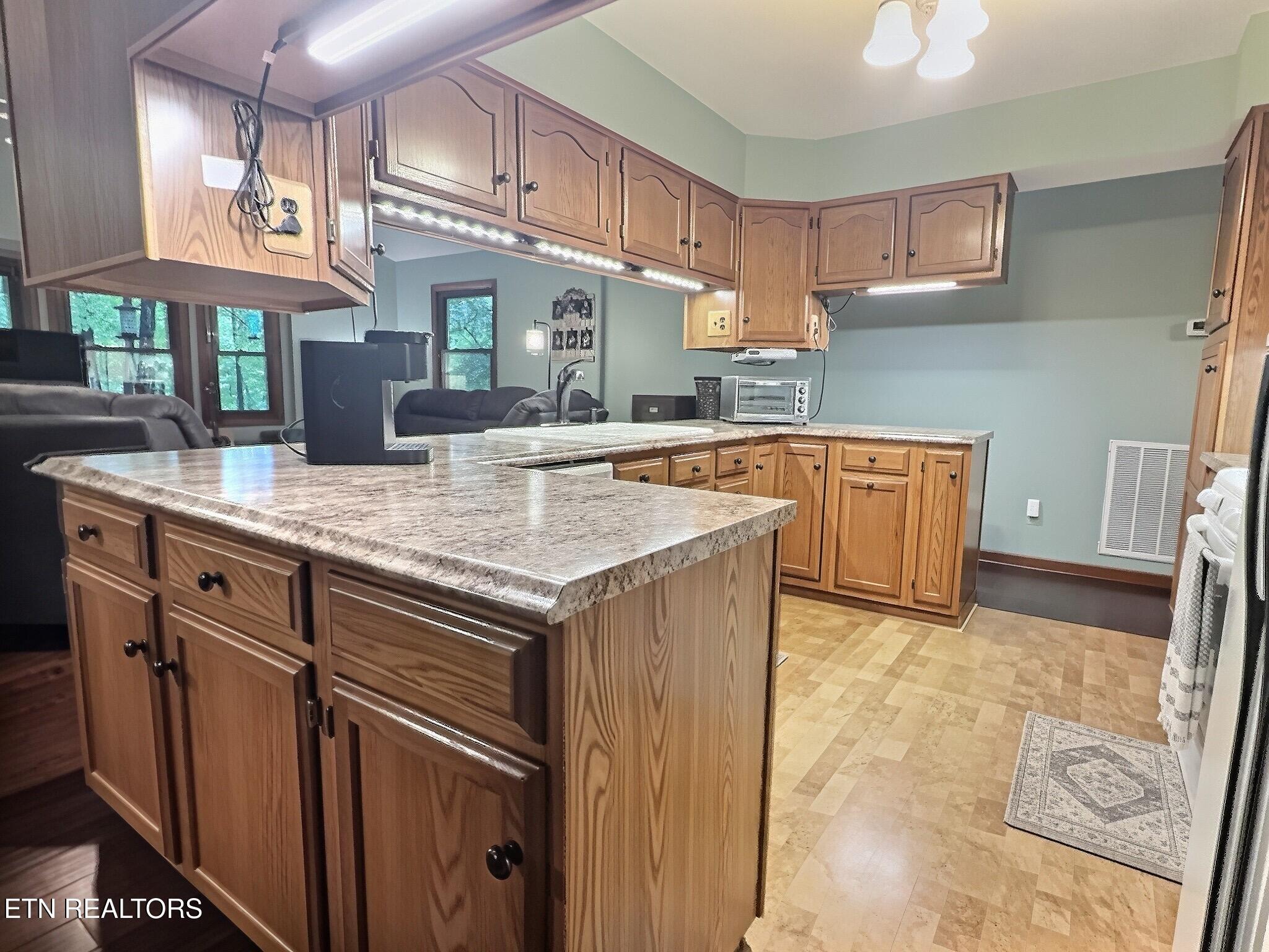 162 Mineral Springs Lane Jacksboro TN 37757