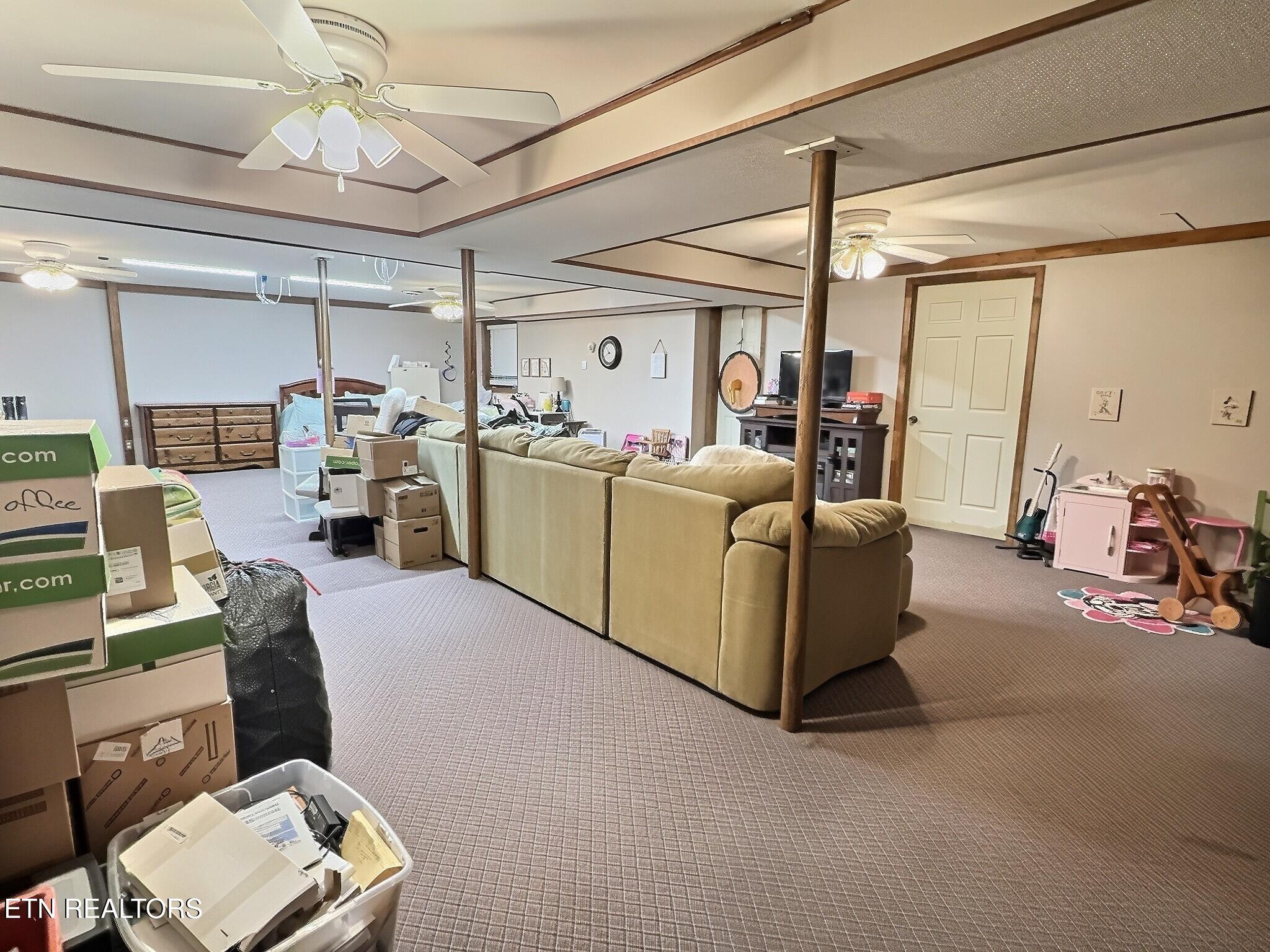 162 Mineral Springs Lane Jacksboro TN 37757