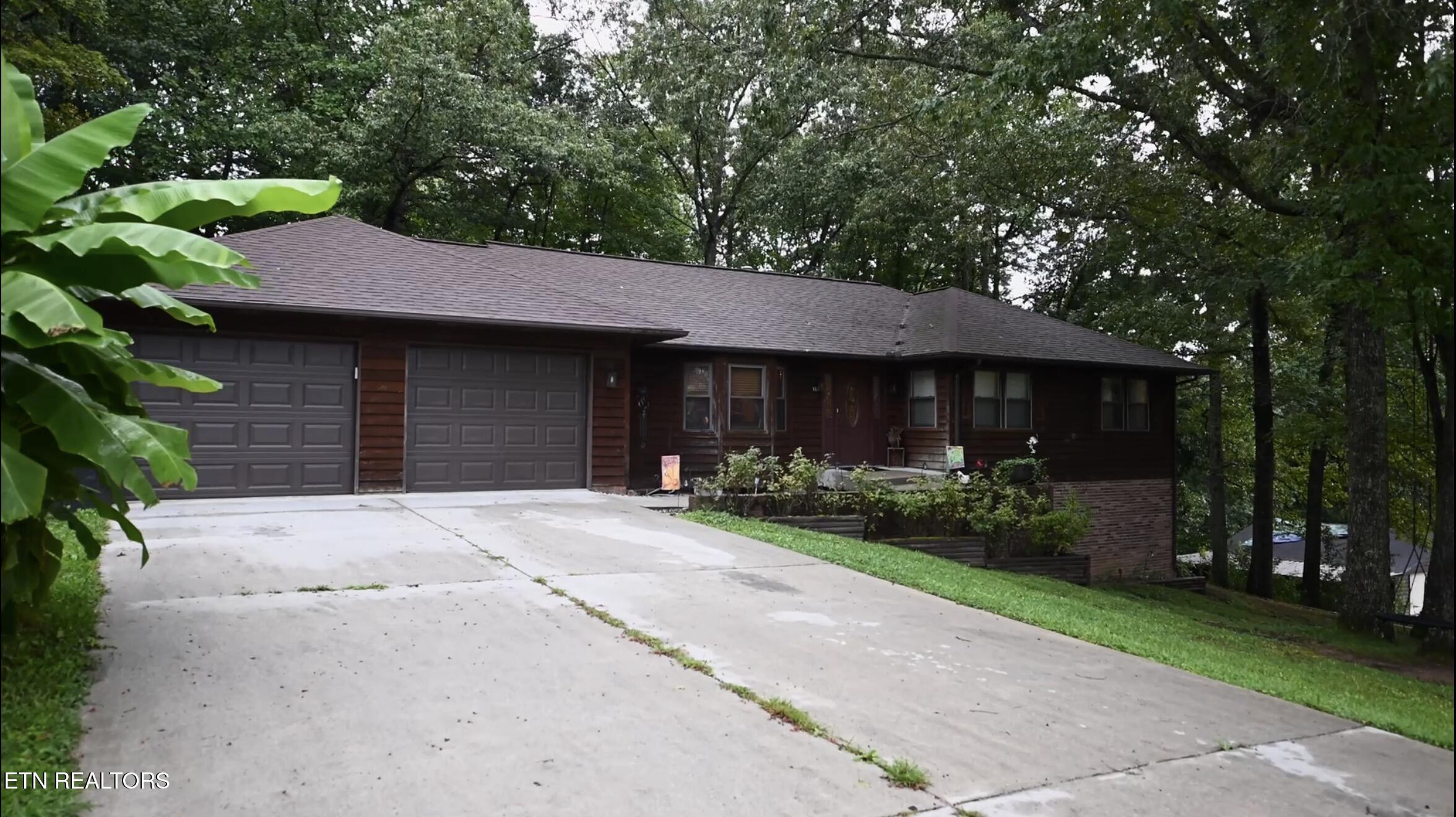 162 Mineral Springs Lane Jacksboro TN 37757