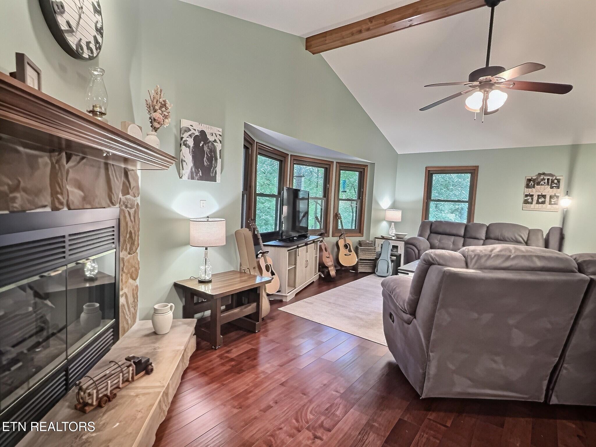 162 Mineral Springs Lane Jacksboro TN 37757