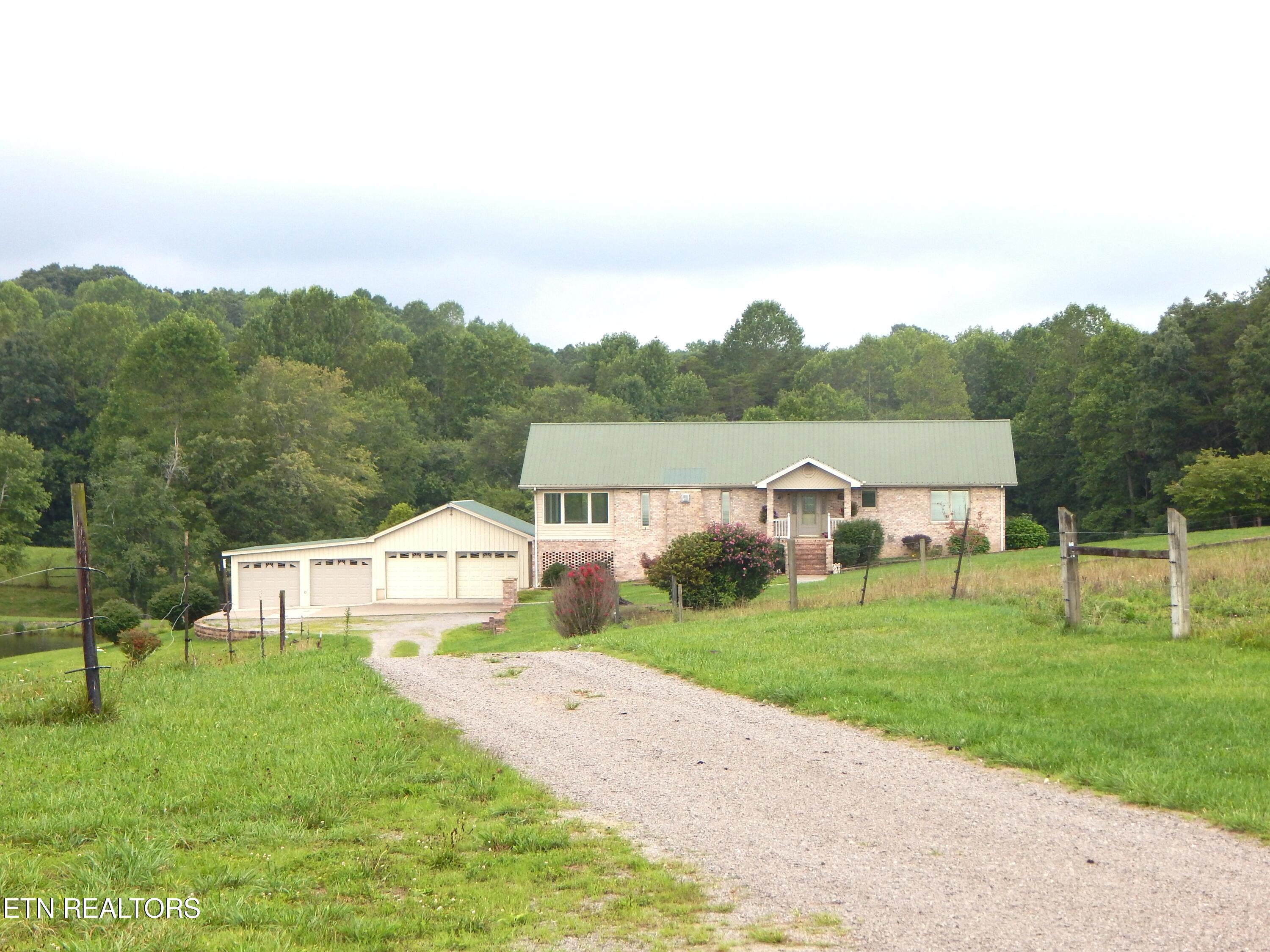 2551 Leffle Webb Road Crossville TN 38572