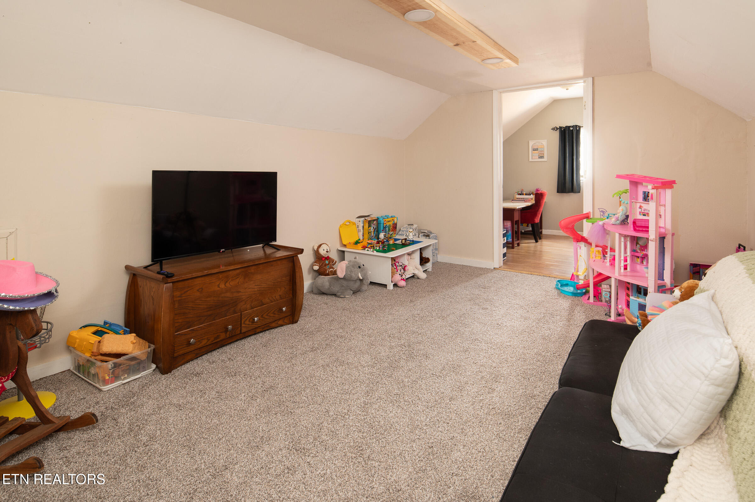 415 Victor Drive Knoxville TN 37912