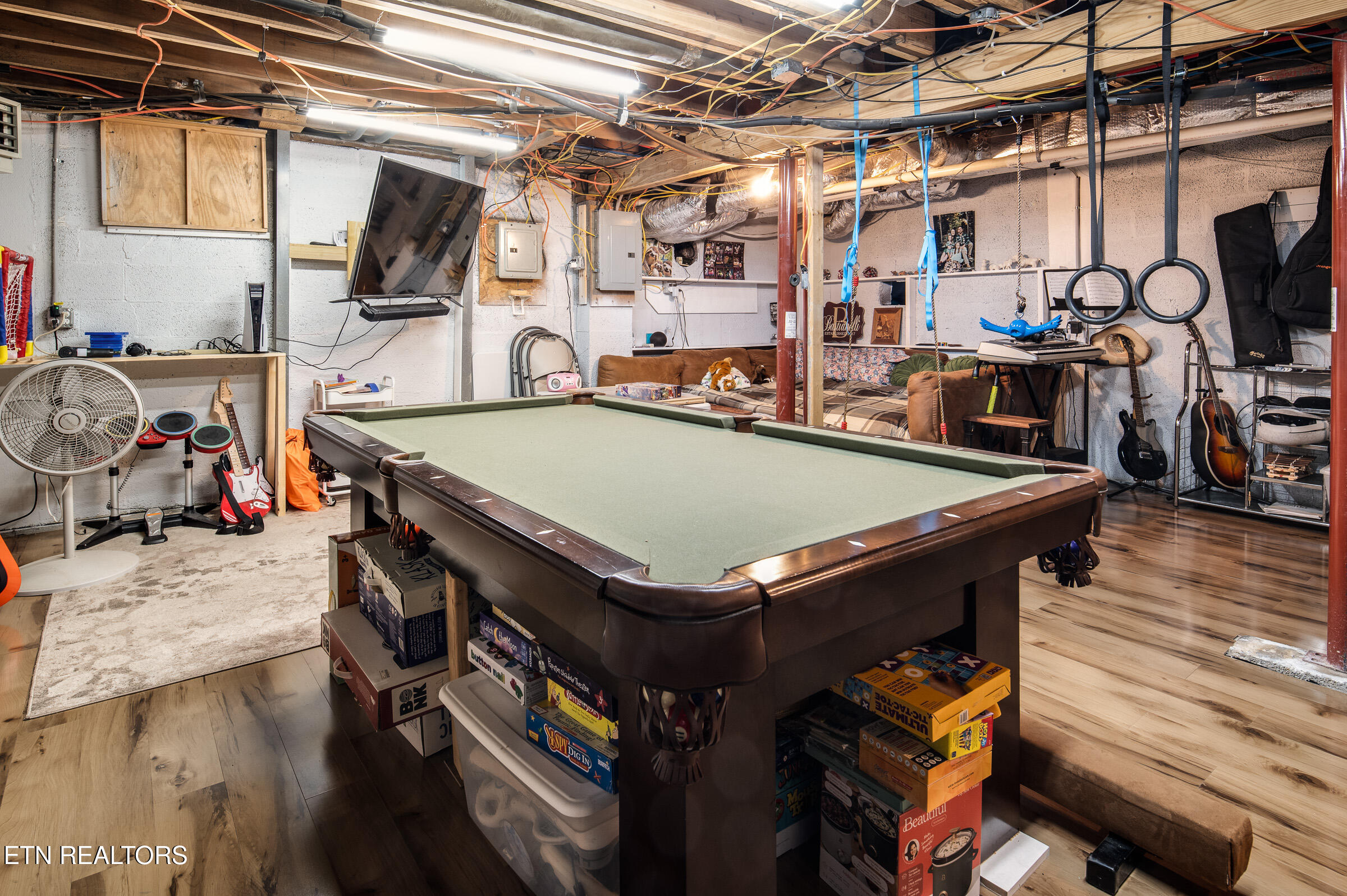 415 Victor Drive Knoxville TN 37912