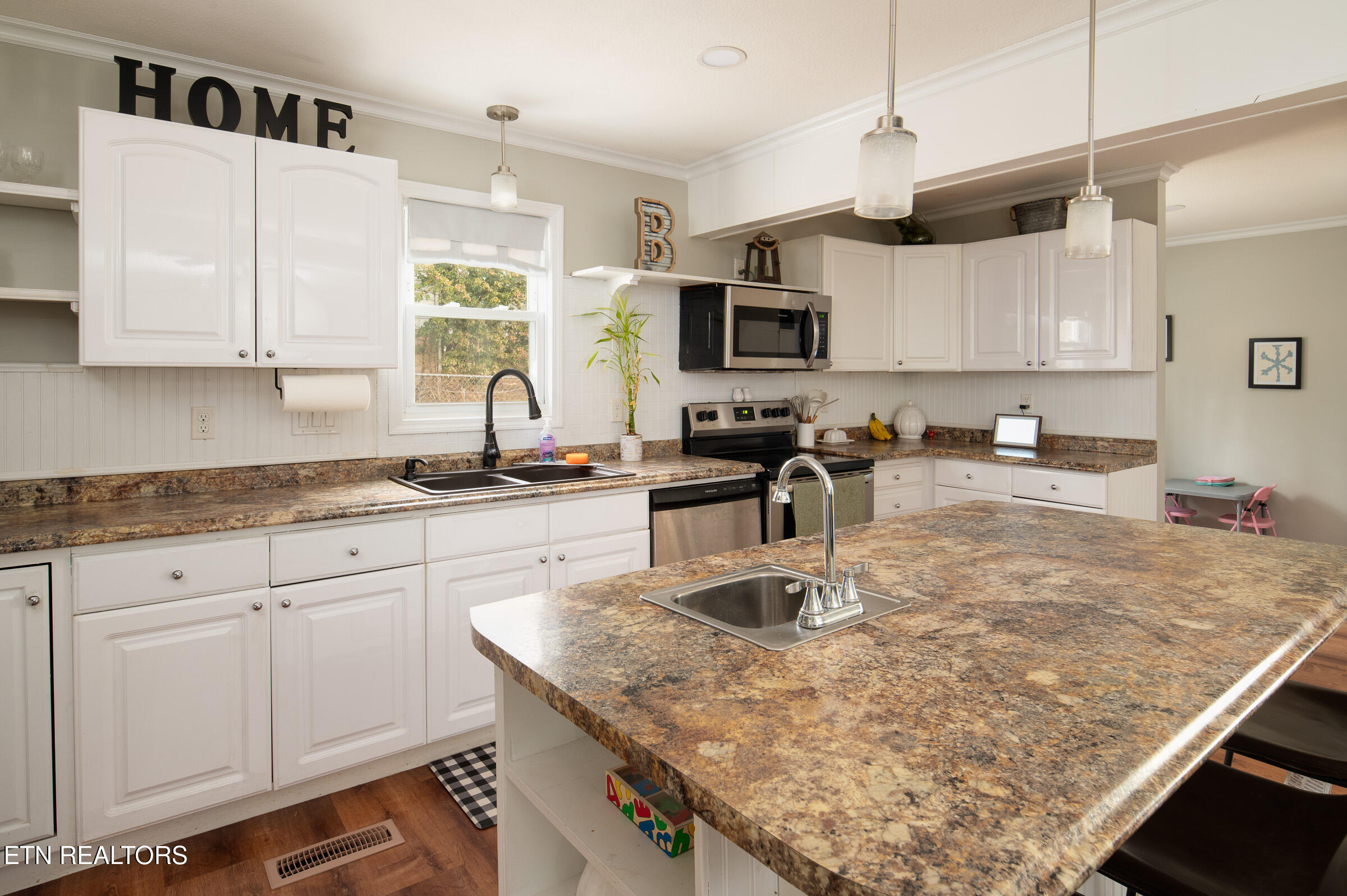 415 Victor Drive Knoxville TN 37912