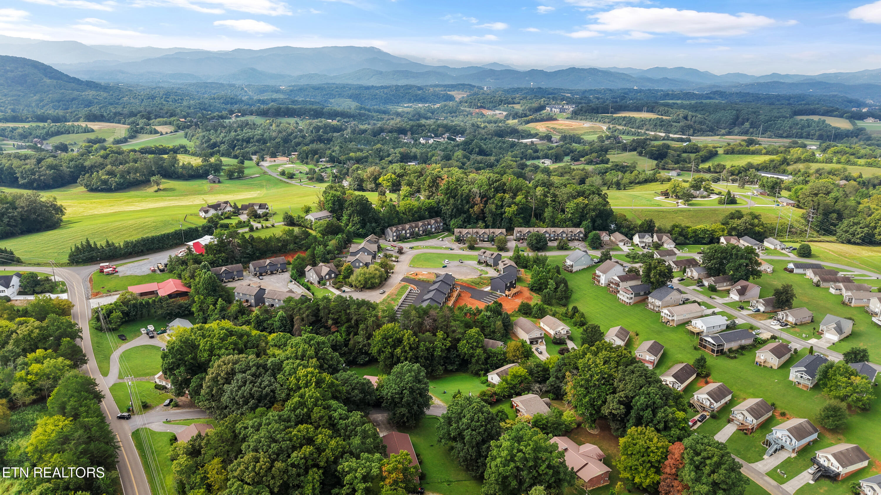 1479 William Holt Boulevard Sevierville TN 37862