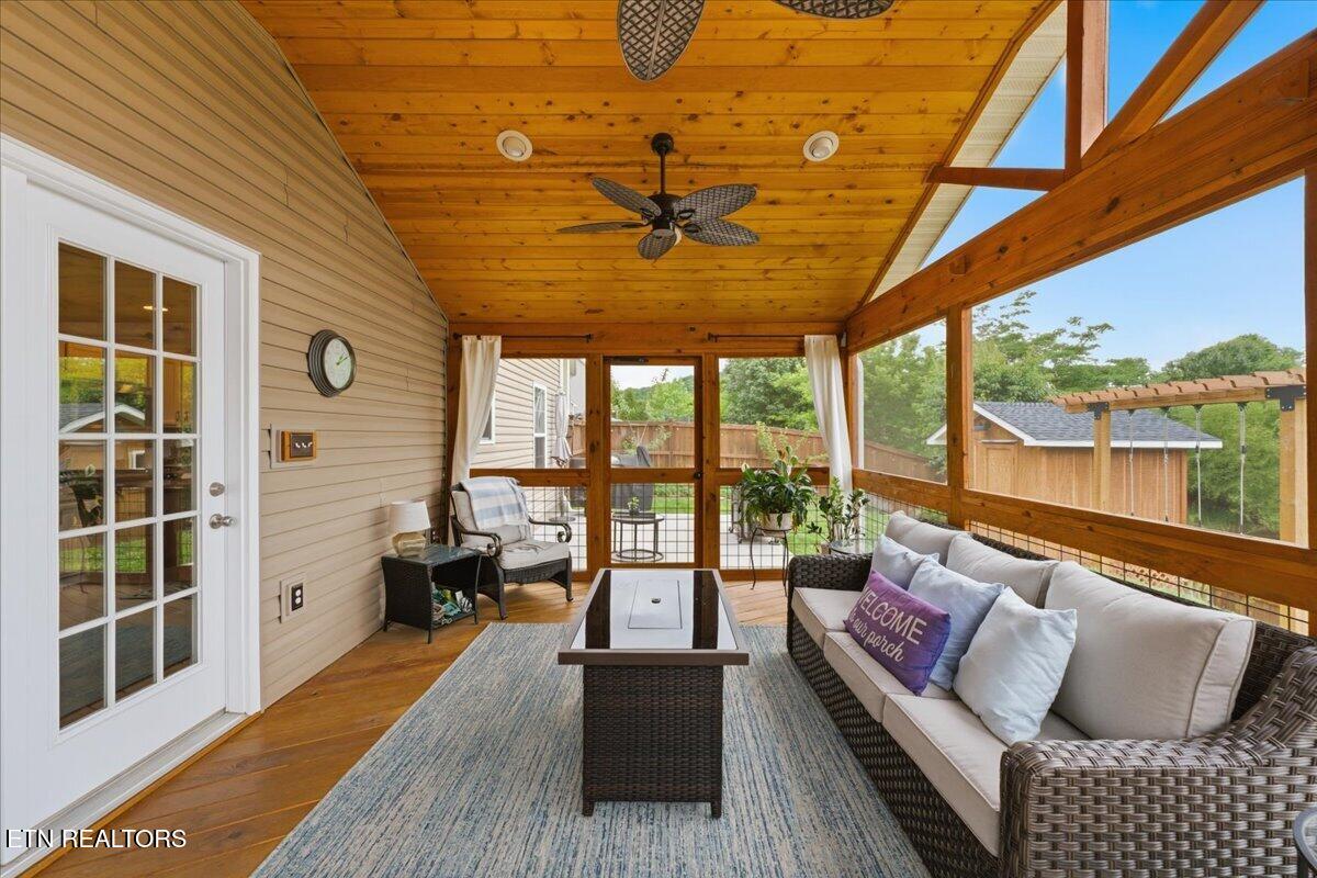 6320 Mcmillan Creek Drive Knoxville TN 37924