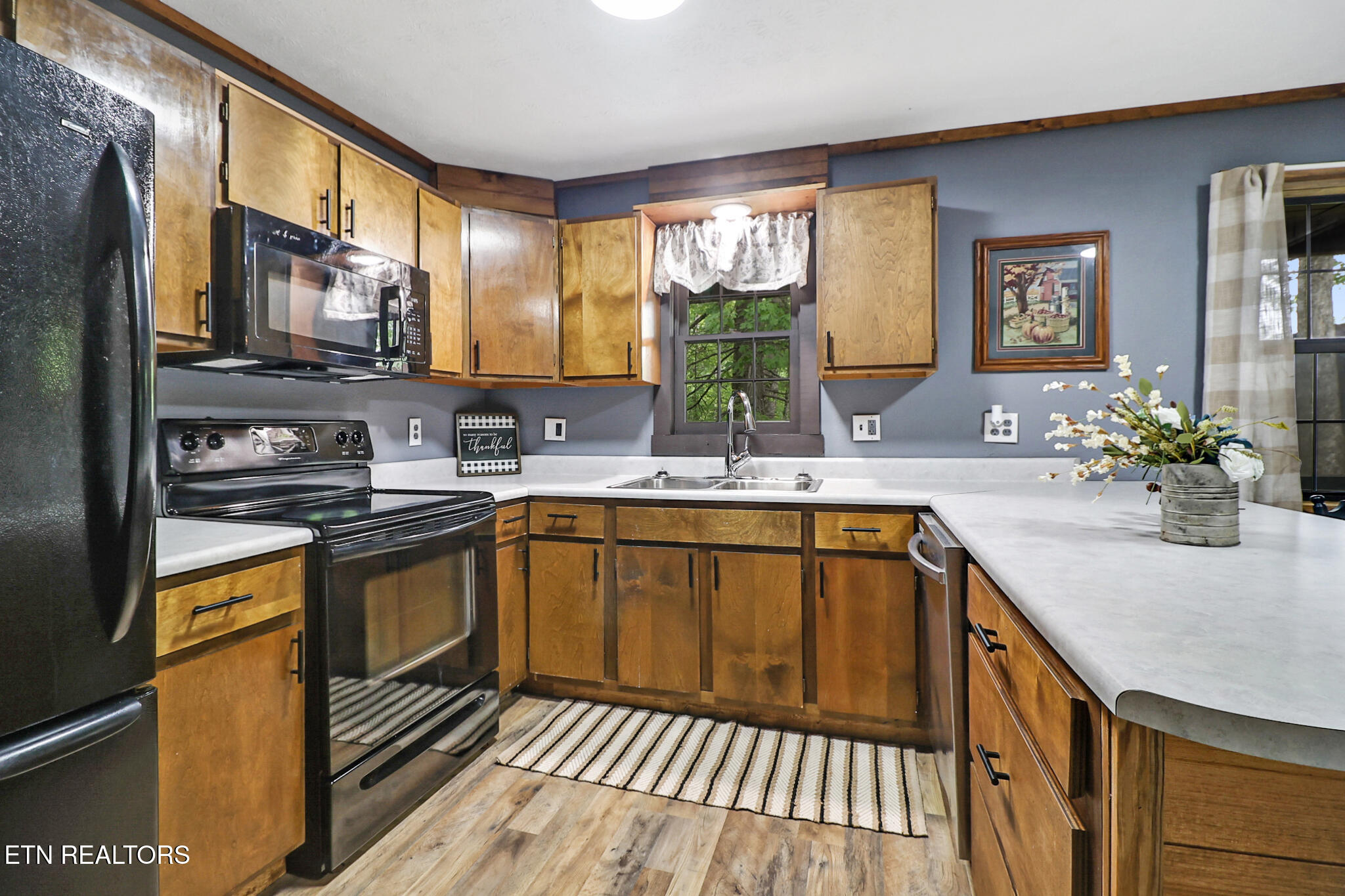 1421 Taylor Place Road Jamestown TN 38556