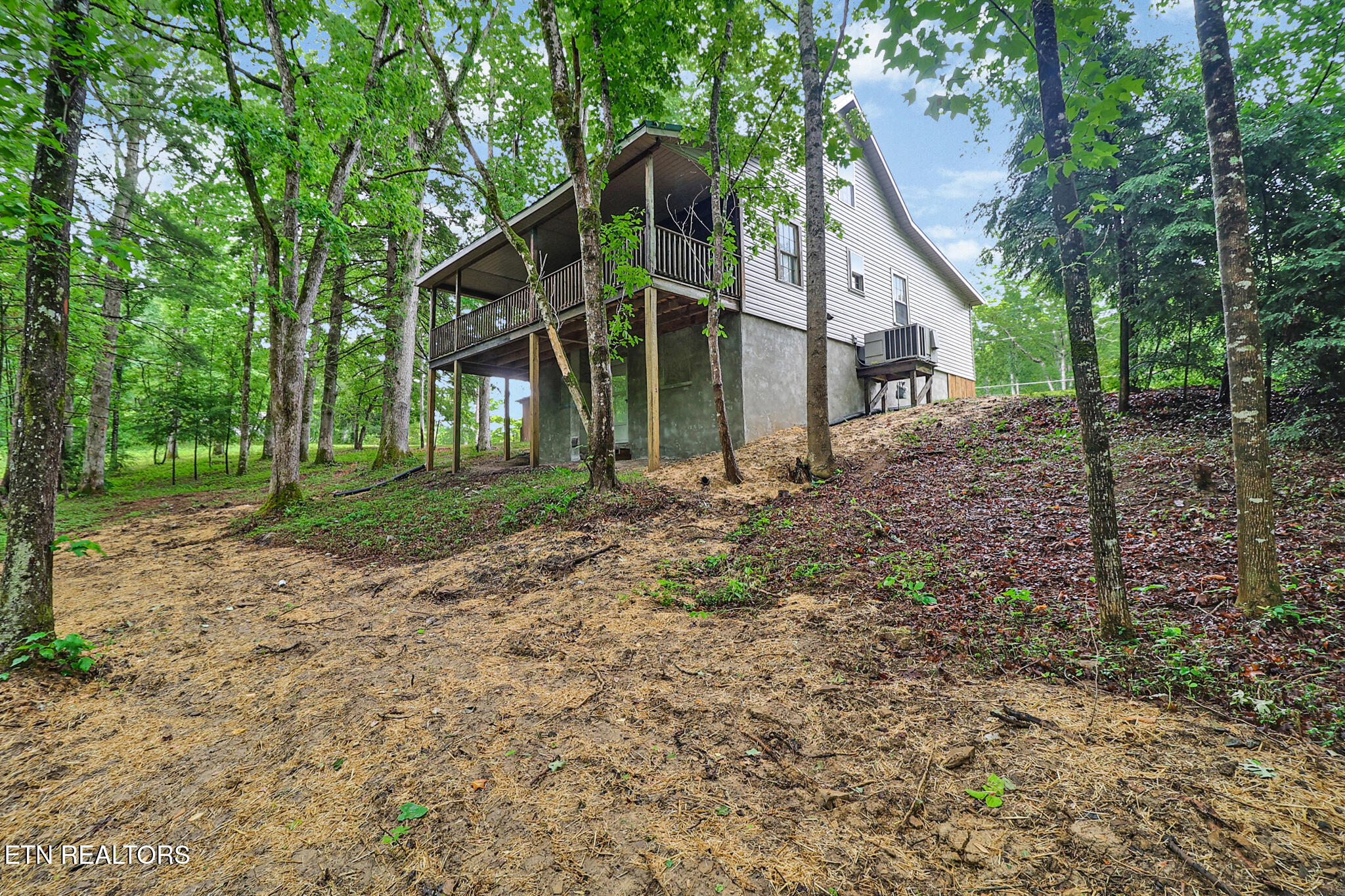 1421 Taylor Place Road Jamestown TN 38556