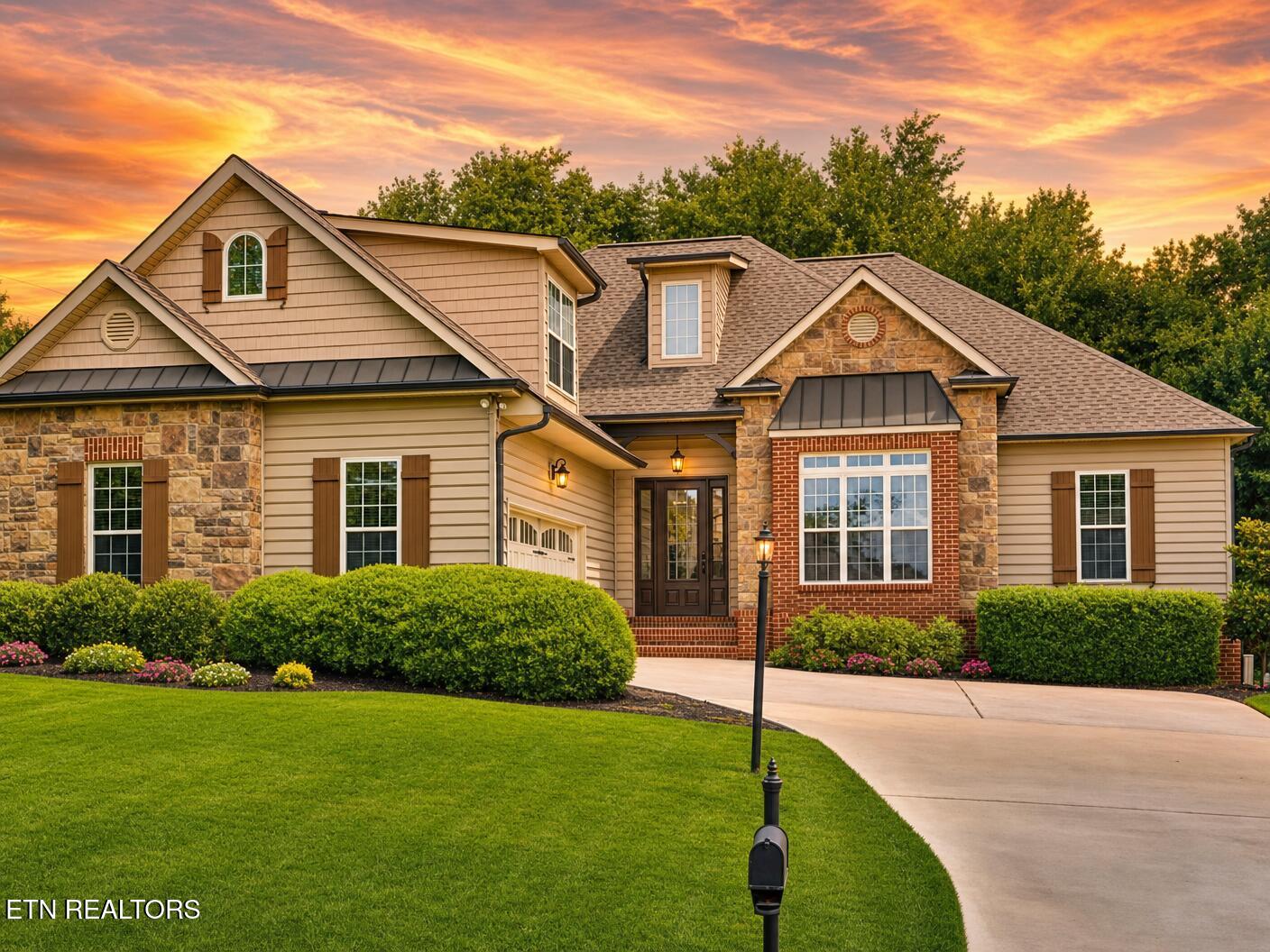 1600 Autumn Tree Lane Knoxville TN 37922