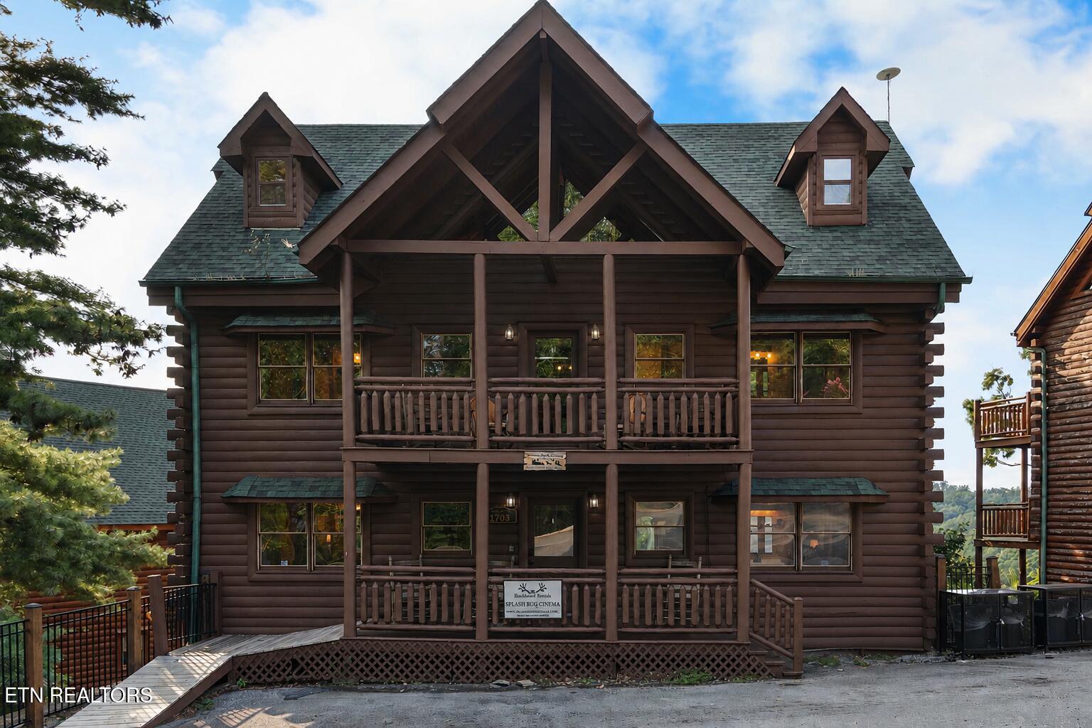 1703 High Rock Way Sevierville TN 37862