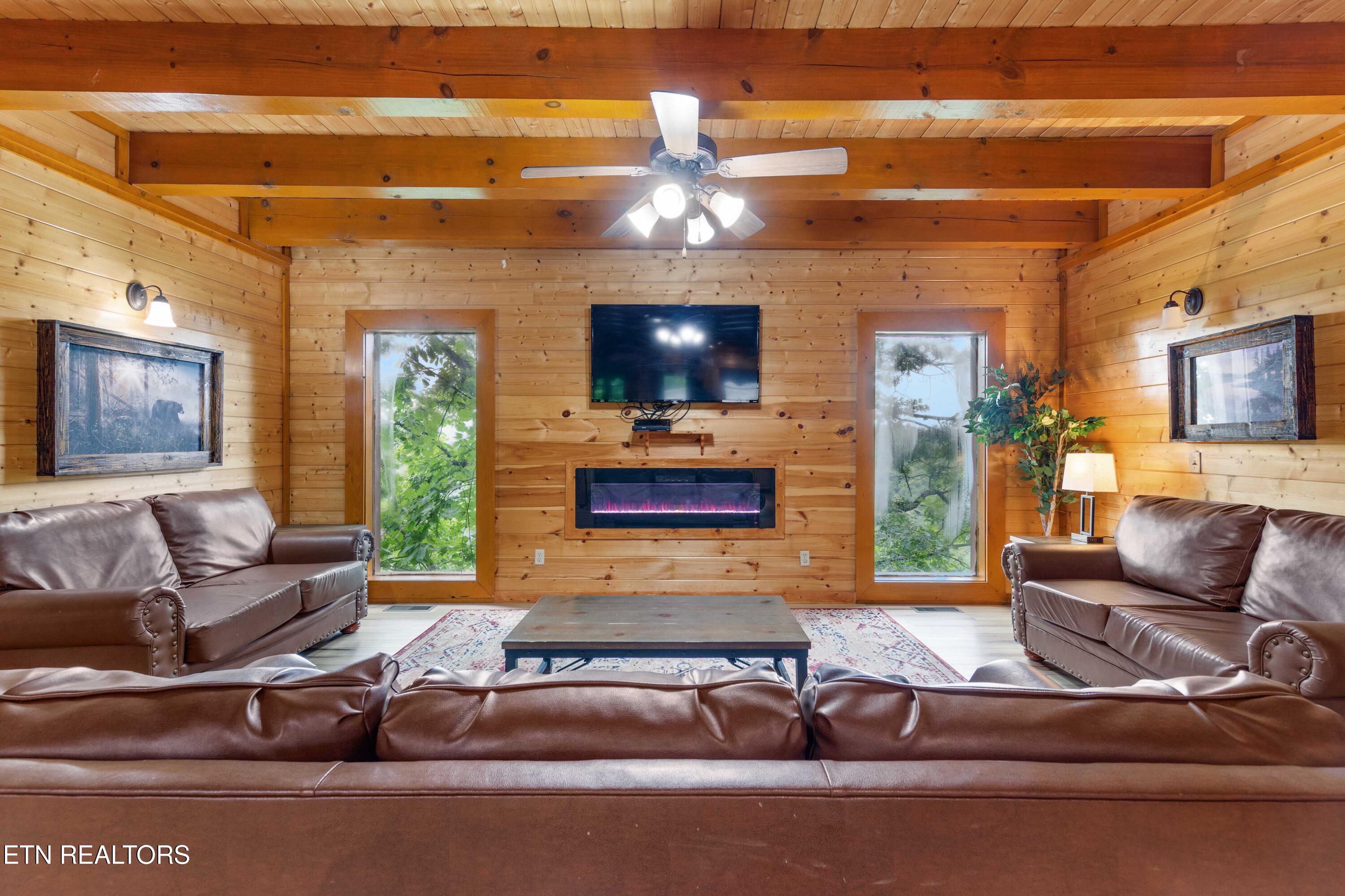 1703 High Rock Way Sevierville TN 37862