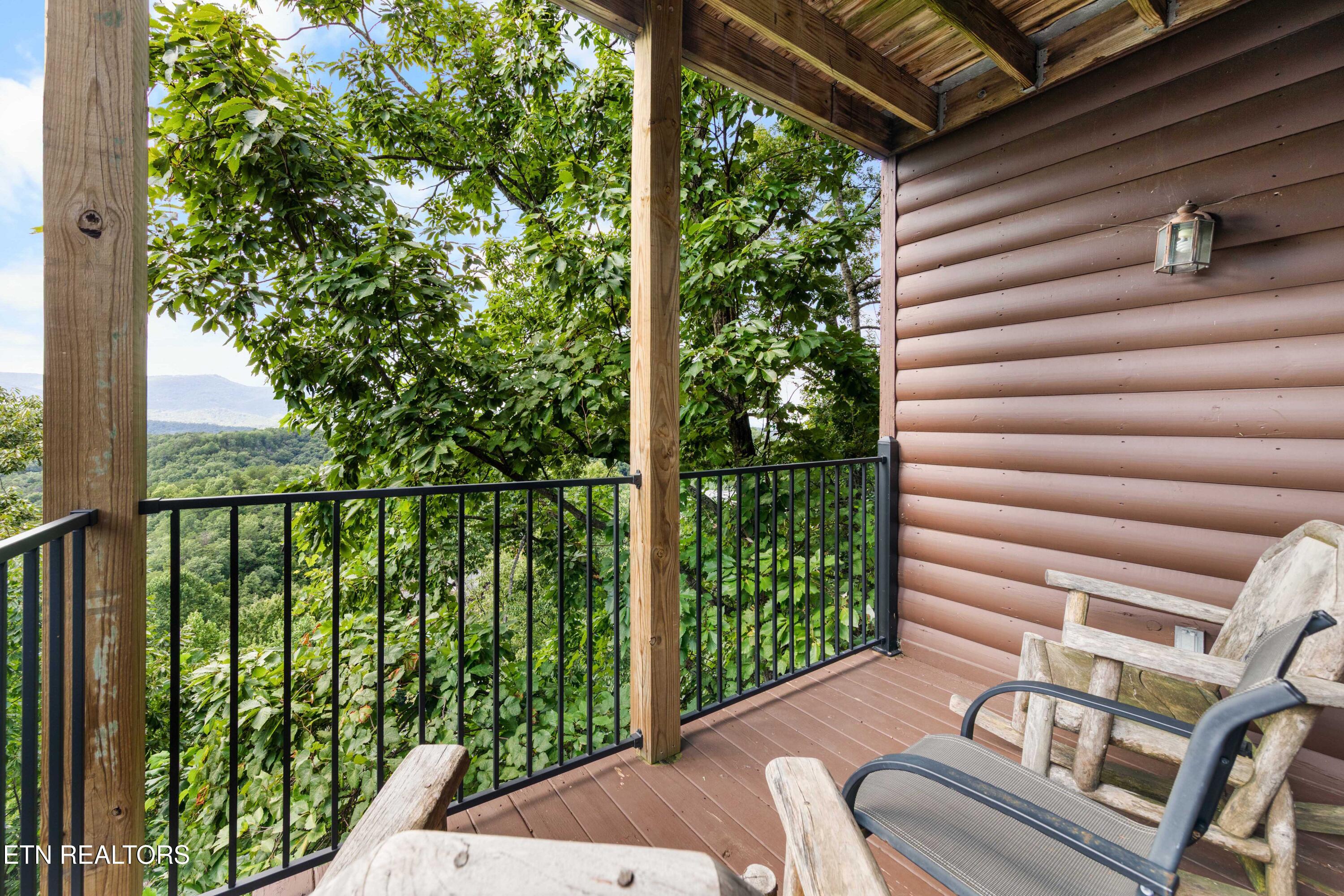 1703 High Rock Way Sevierville TN 37862