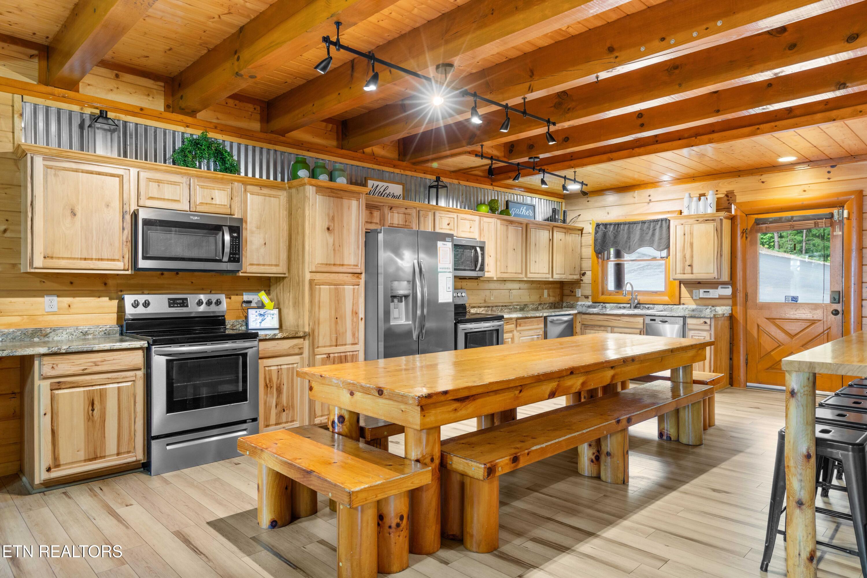 1703 High Rock Way Sevierville TN 37862