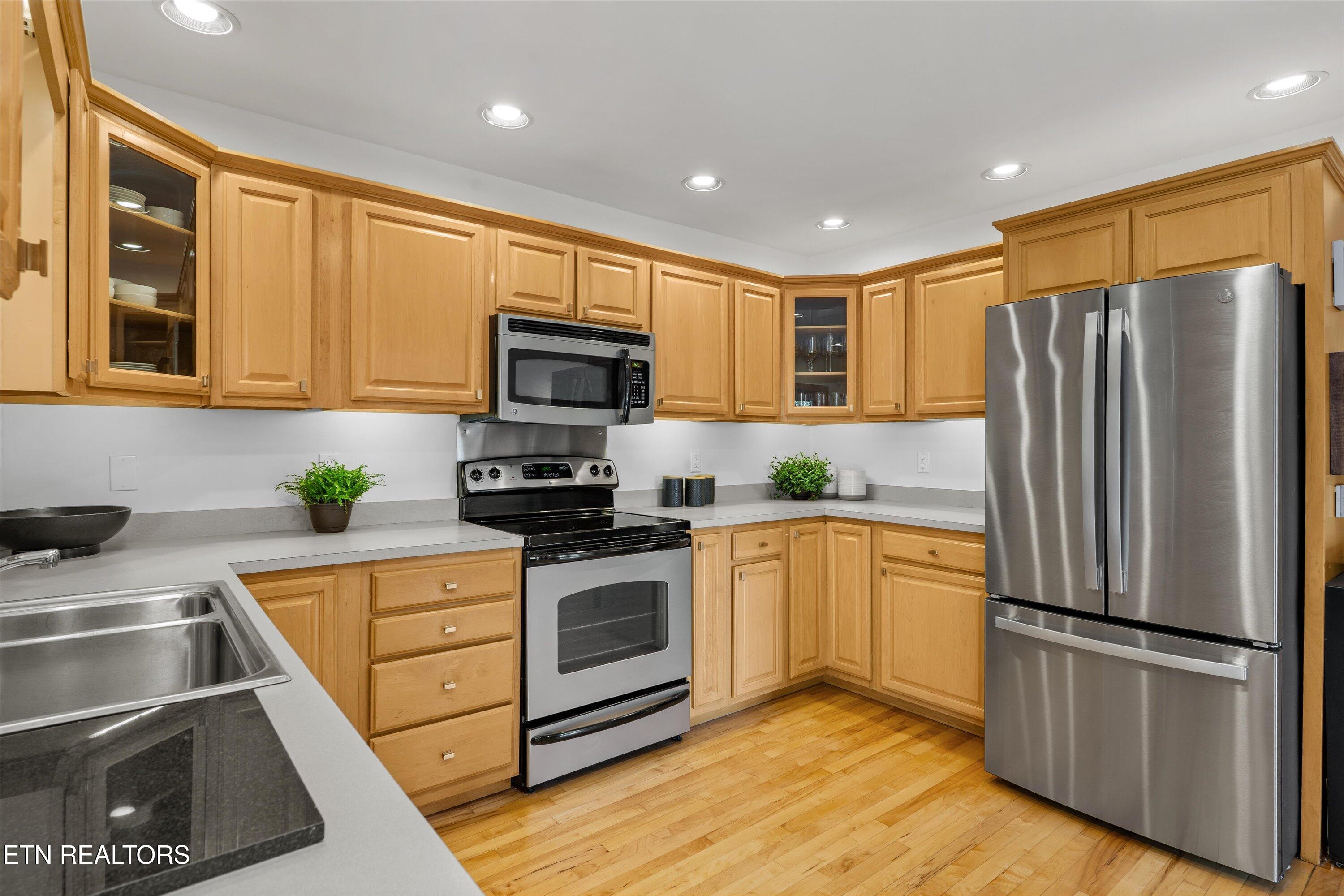 340 Parsons Shores Drive Sharps Chapel TN 37866