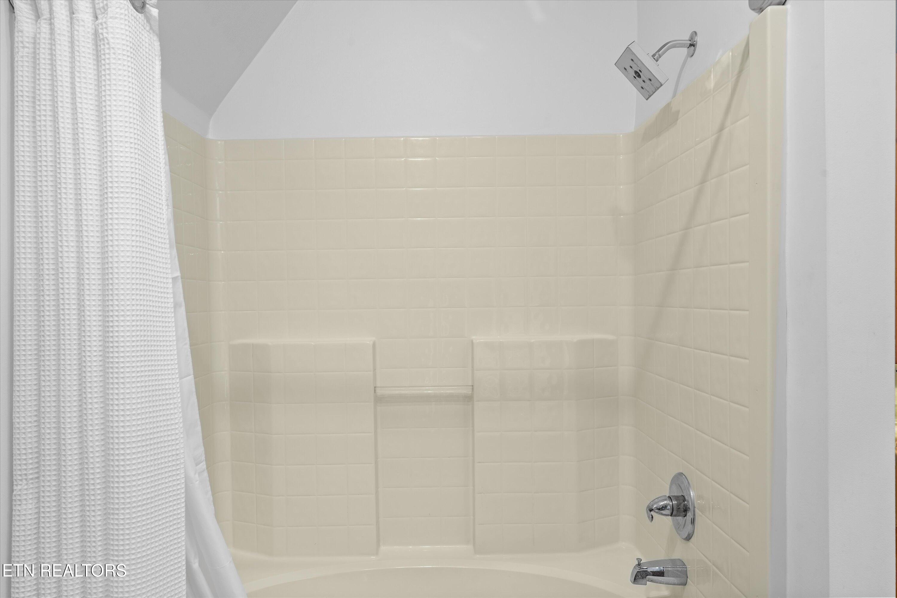 340 Parsons Shores Drive Sharps Chapel TN 37866