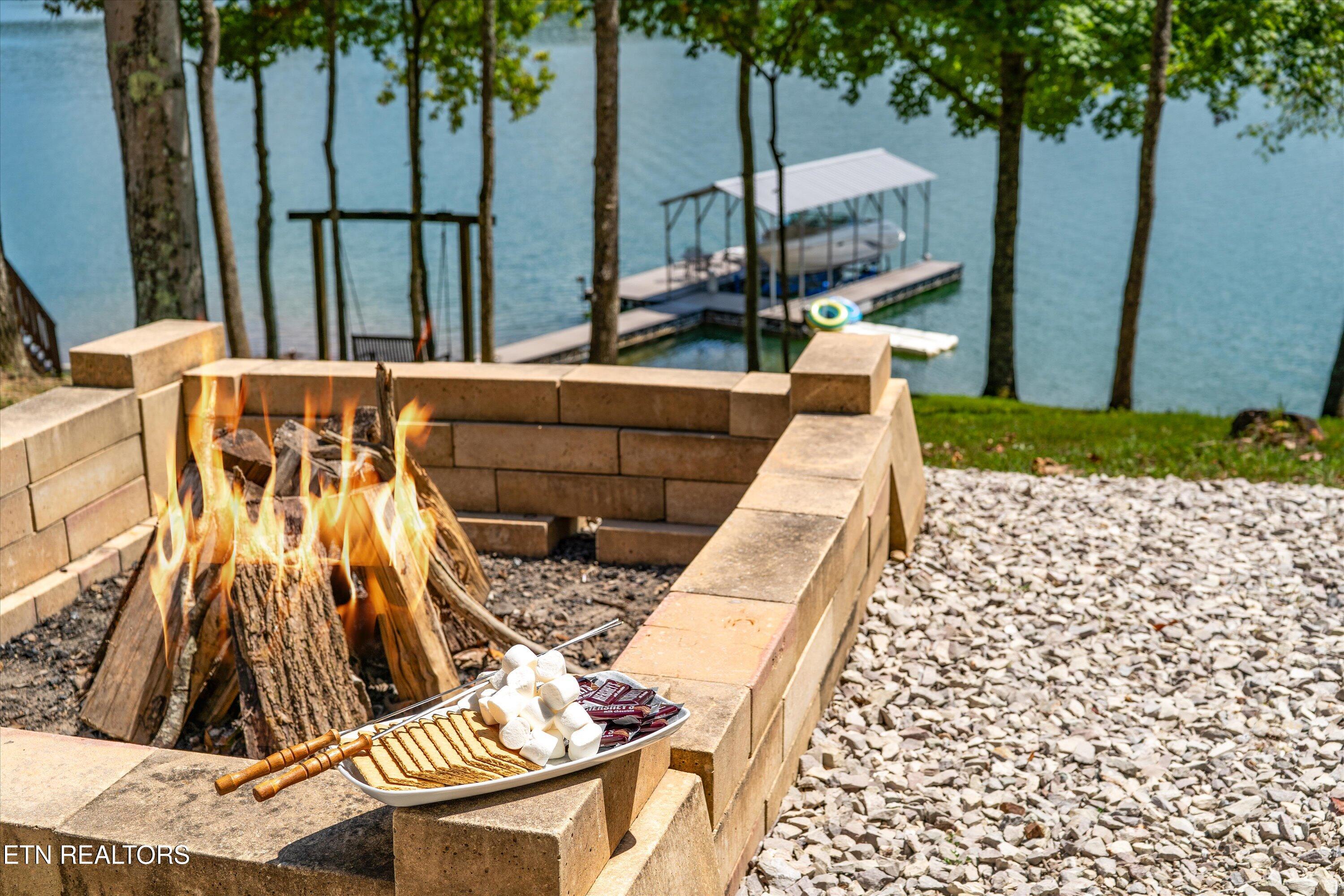 340 Parsons Shores Drive Sharps Chapel TN 37866