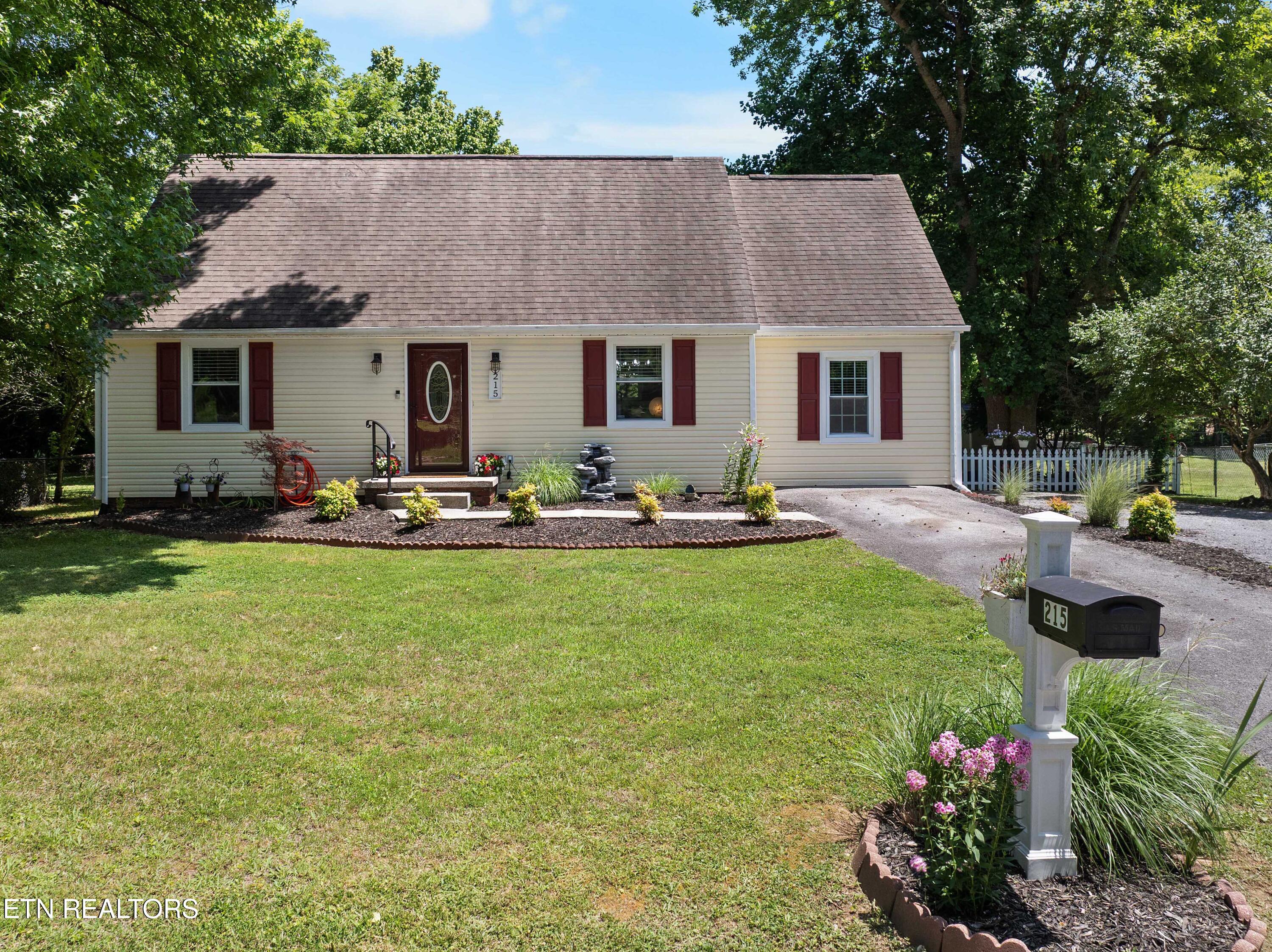 215 Tusculum Drive Oak Ridge TN 37830
