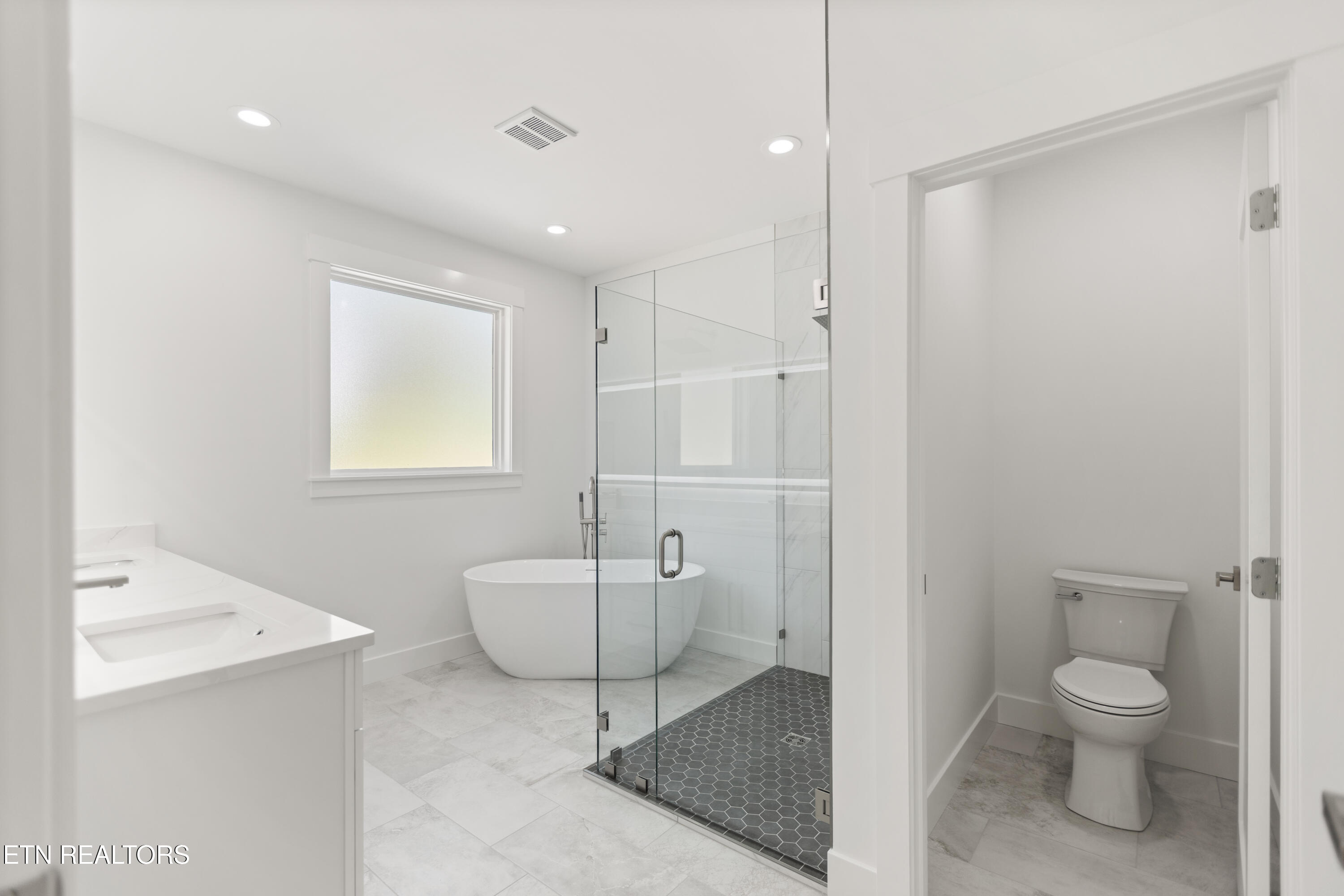 2009 Mountair Drive Knoxville TN 37924