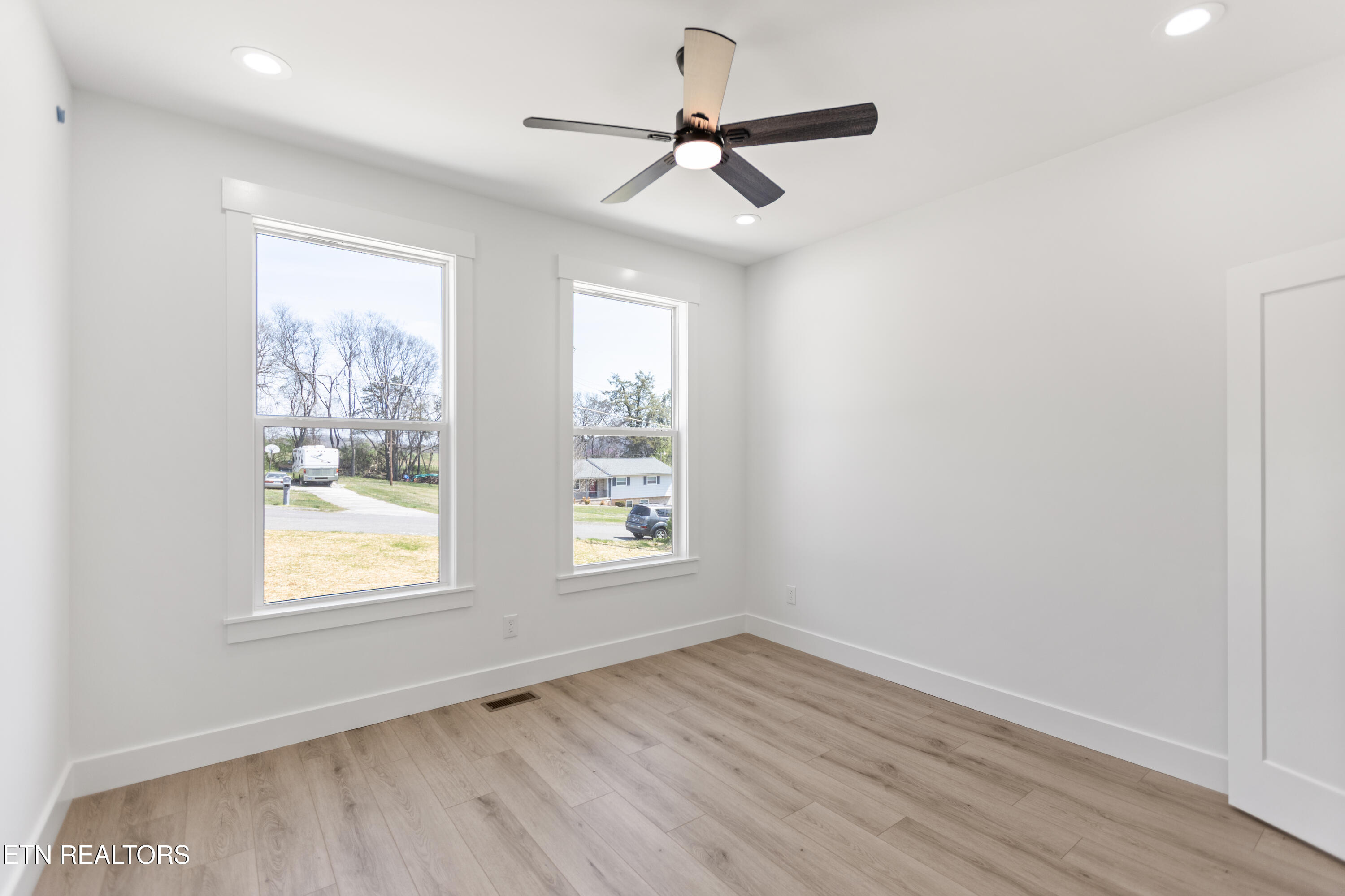 2009 Mountair Drive Knoxville TN 37924