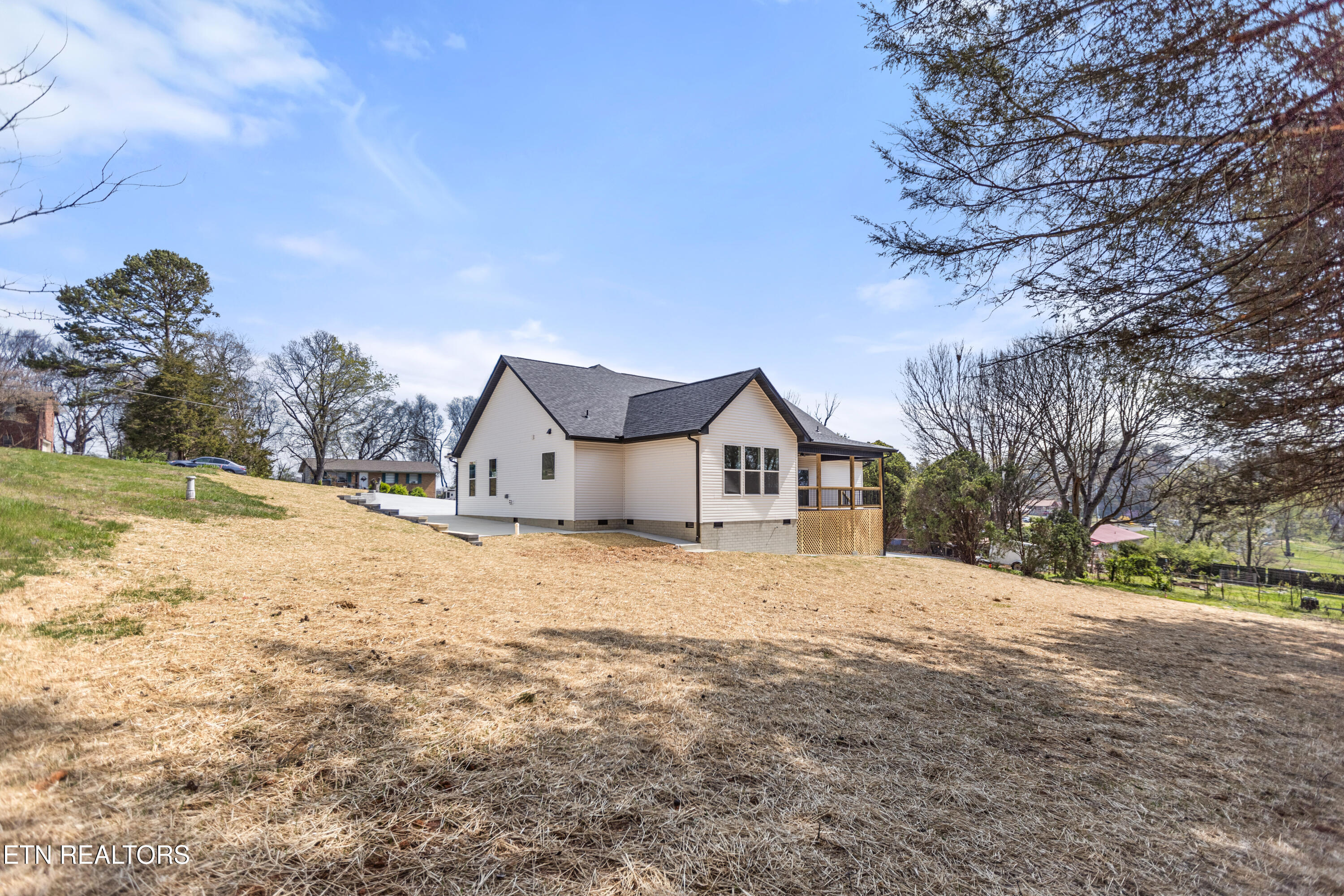 2009 Mountair Drive Knoxville TN 37924