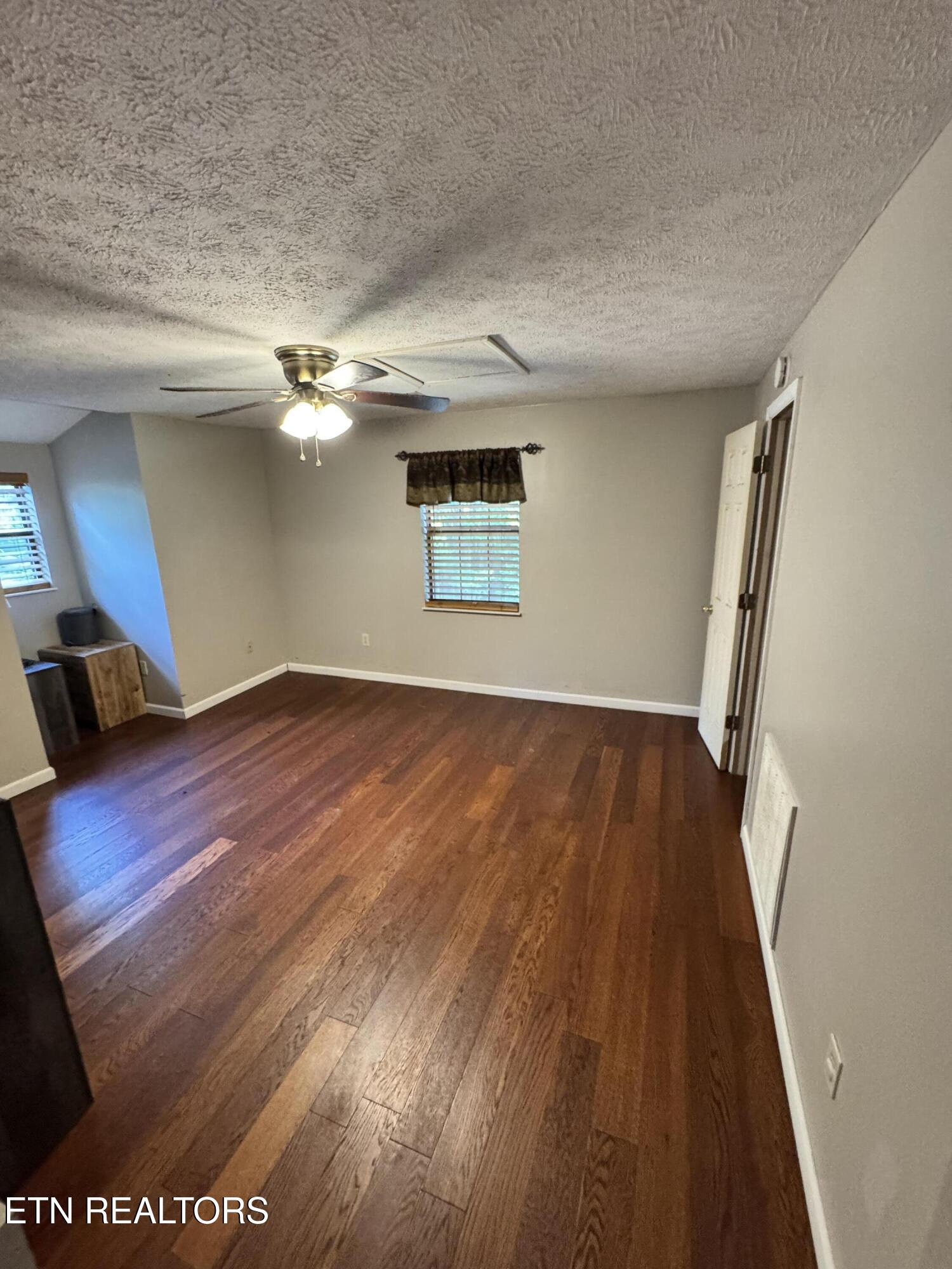 1474 Black Oak Drive Sevierville TN 37862