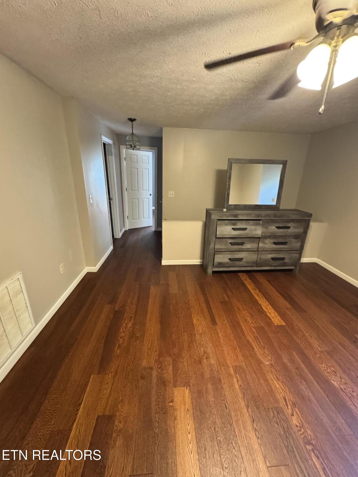 1474 Black Oak Drive Sevierville TN 37862