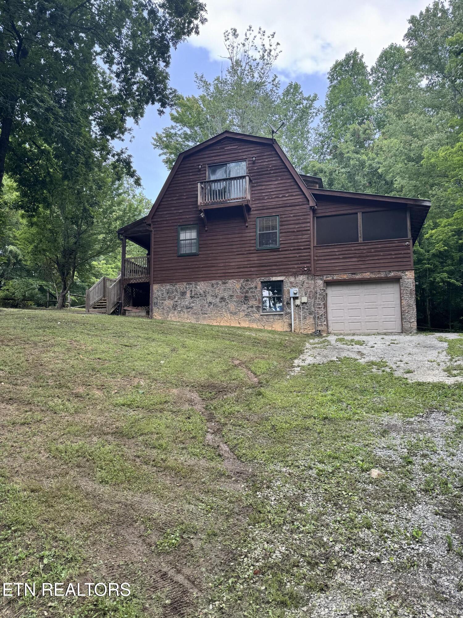 1474 Black Oak Drive Sevierville TN 37862